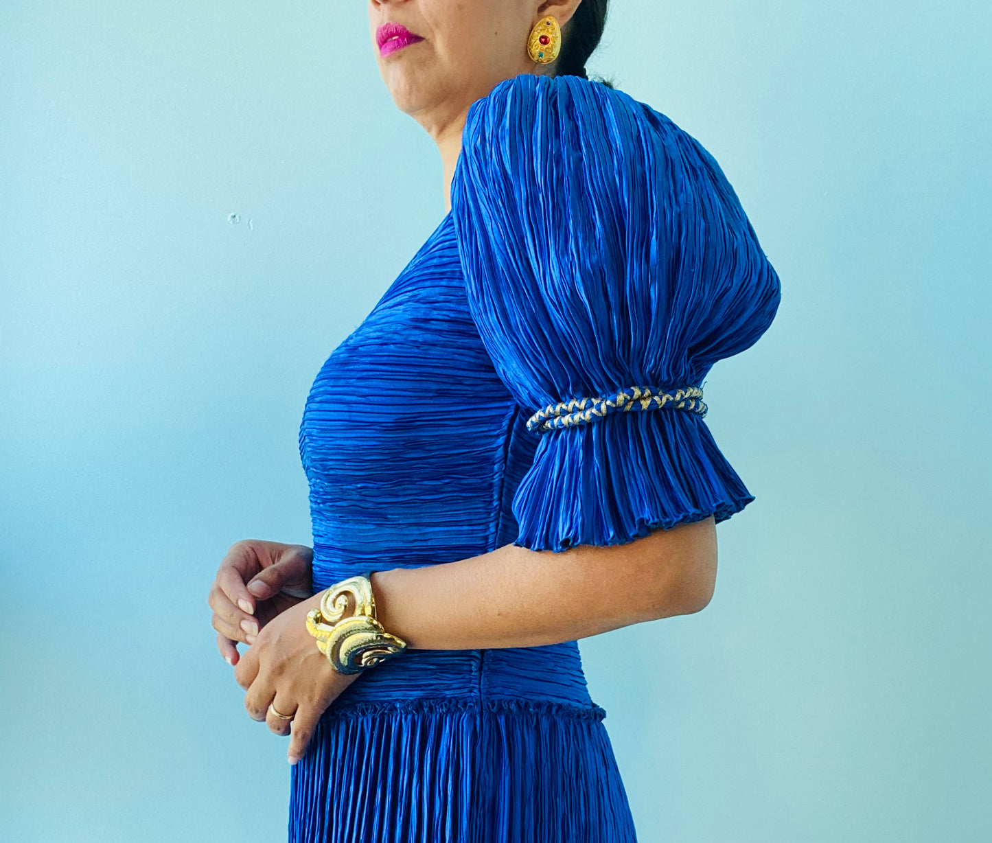 Vintage Barrera For Avon Gold Plated Gilded Hinged Statement Cuff Bracelet