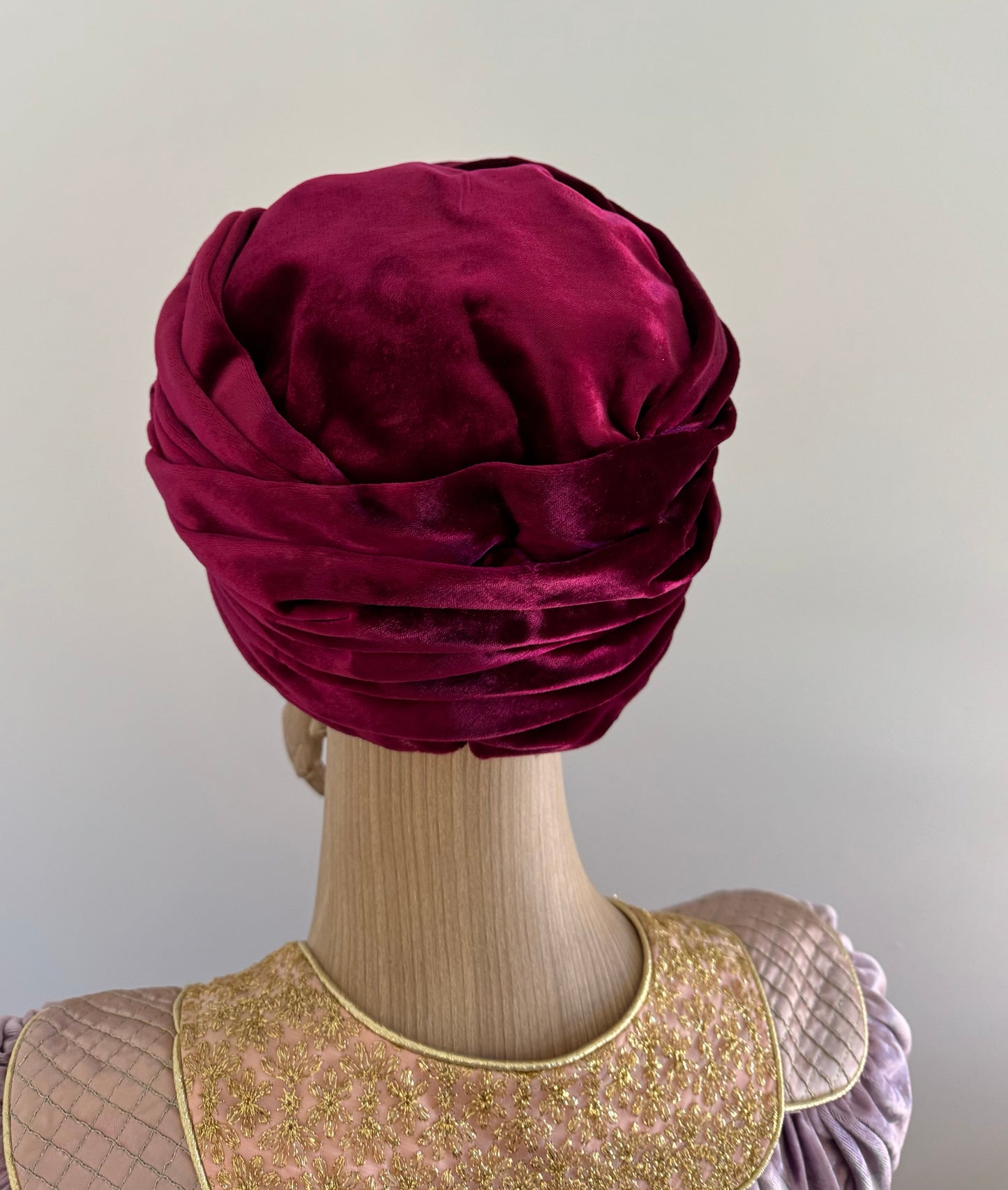 1960s Christian Dior Chapeaux Velvelt Pleated Turban Hat