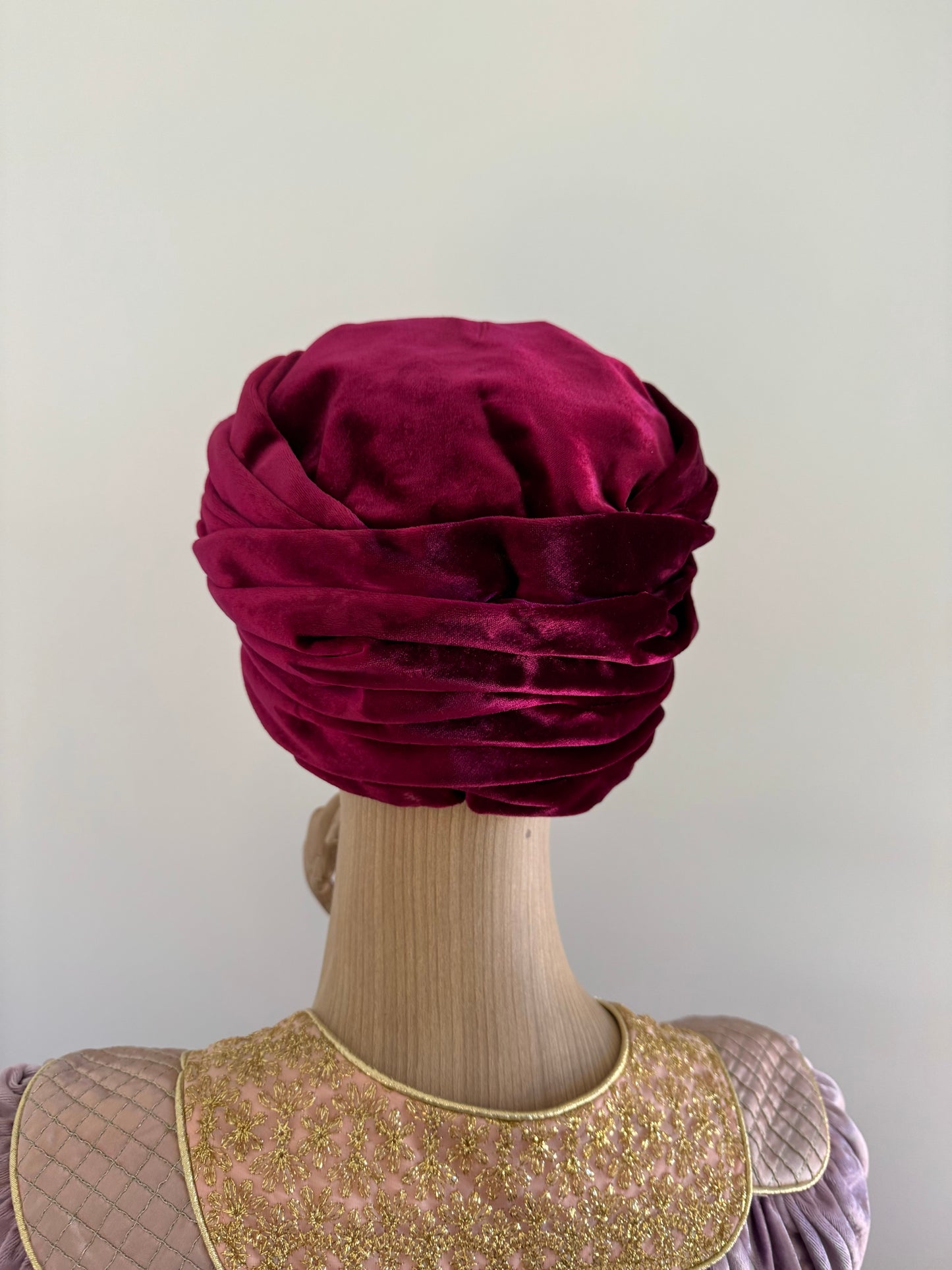 1960s Christian Dior Chapeaux Velvelt Pleated Turban Hat