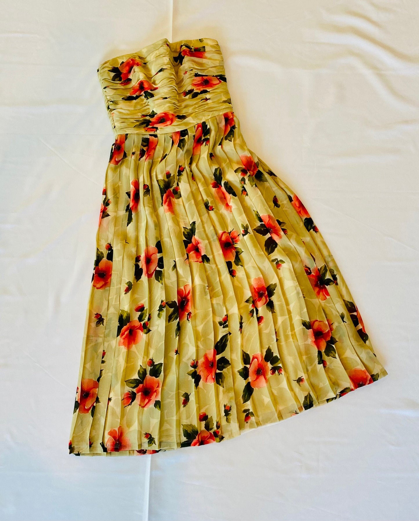 Vintage Bill Blass Silk Chiffon Floral Dress Strapless Boned Bodice Pleated Hibiscus Dress 26" Waist