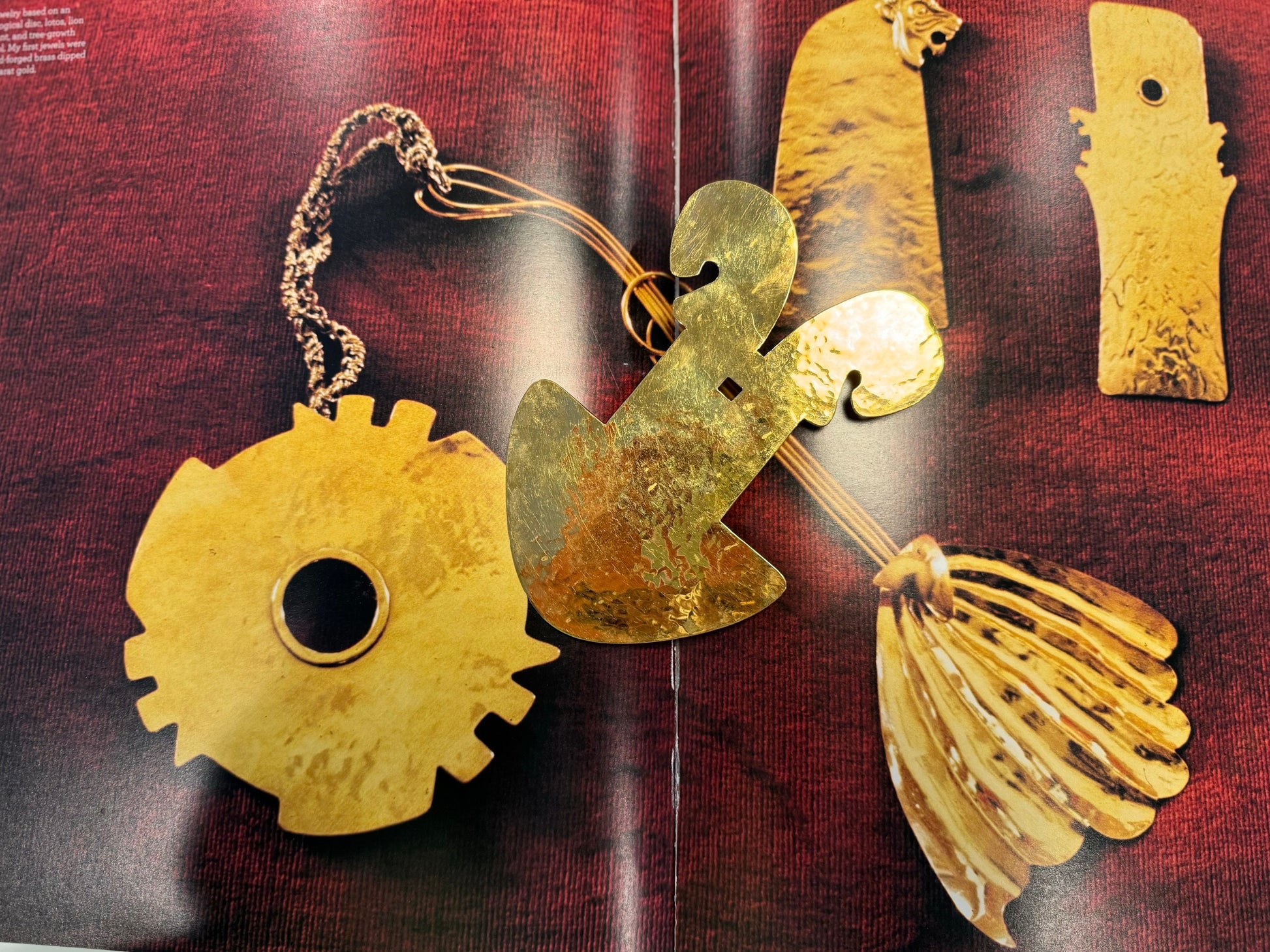 RARE 70s Mary McFadden Massive Gold Plated Pendant