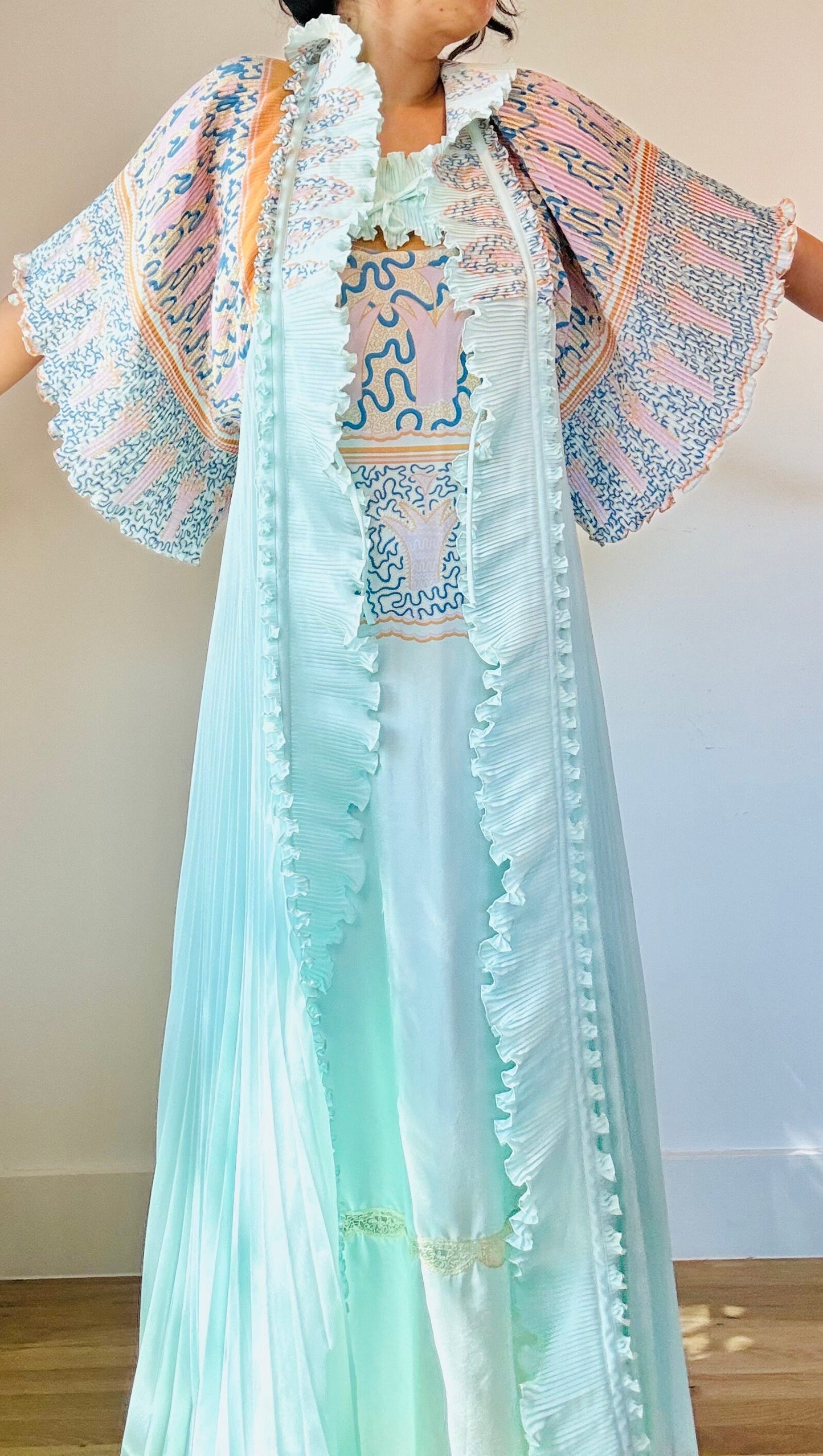 70s Zandra Rhodes For Eve Stillman Field Of Lilies Print Pleated Robe and Slip Dress Ensemble