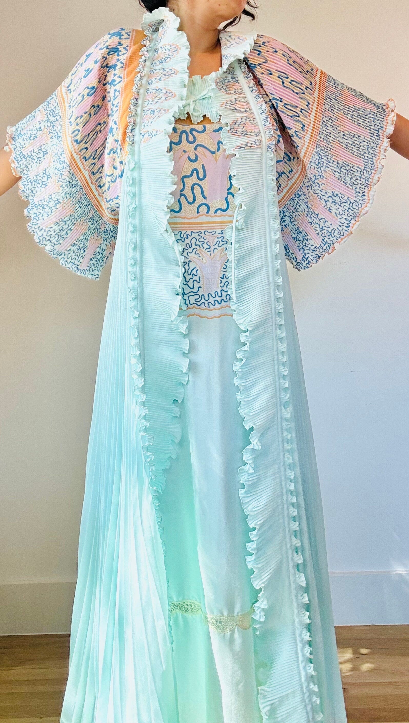 70s Zandra Rhodes For Eve Stillman Field Of Lilies Print Pleated Robe and Slip Dress Ensemble