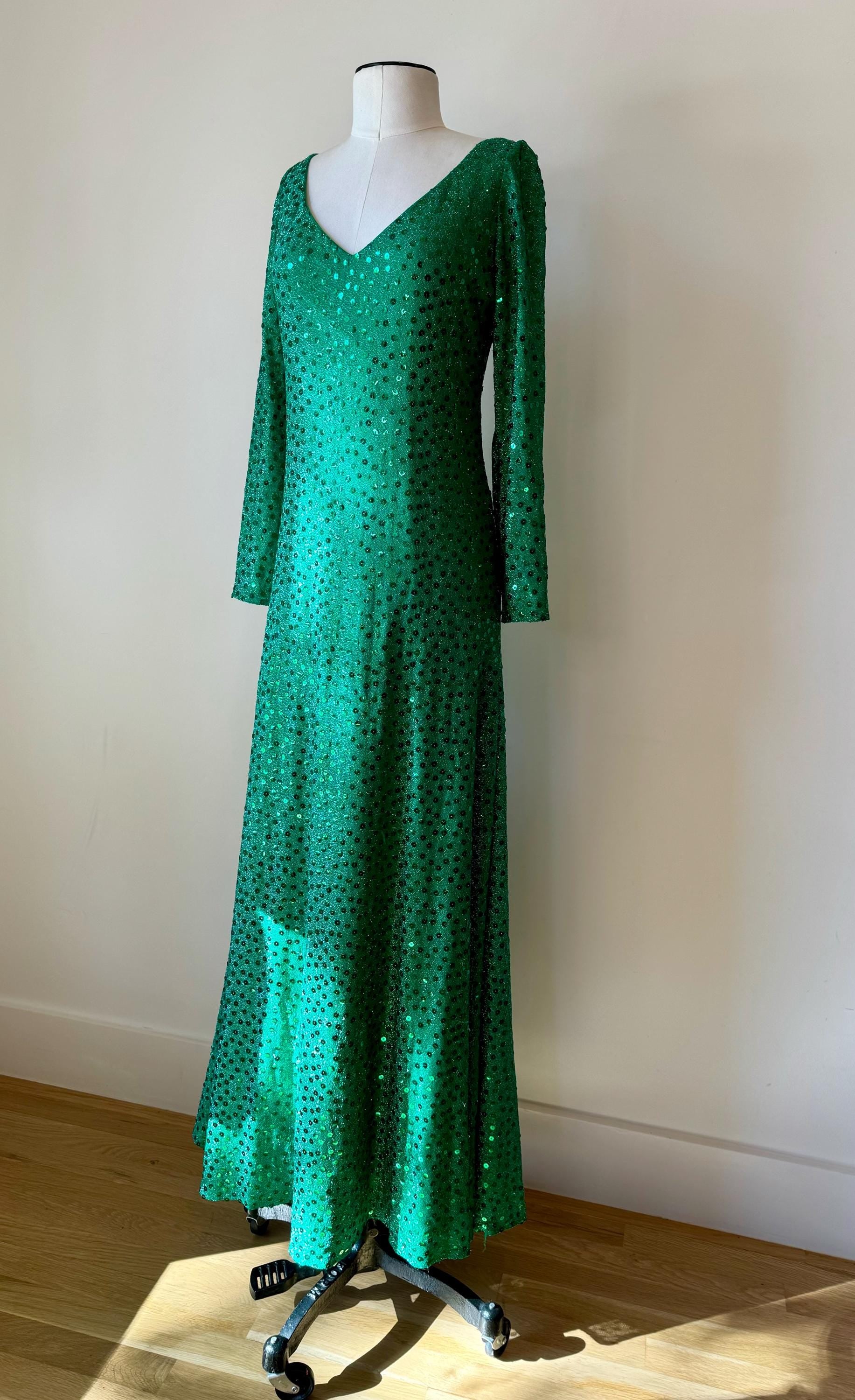 Iconic Mollie Parnis 70s Emerald Green Sequin Gown