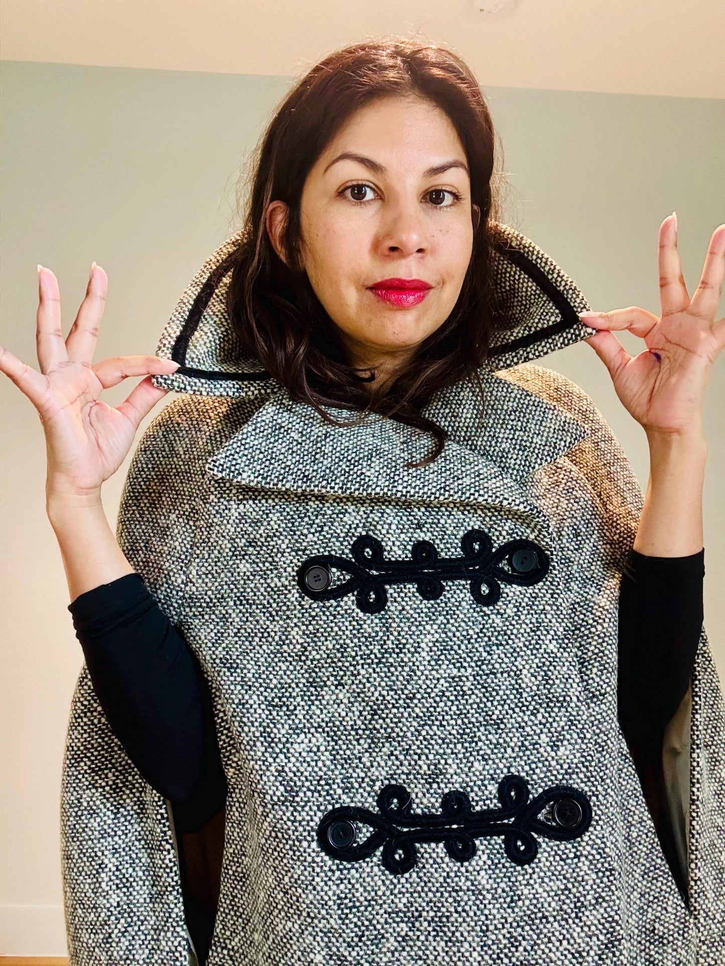 Rare 60s Norman NORELL Heavy Wool Tweed Cape