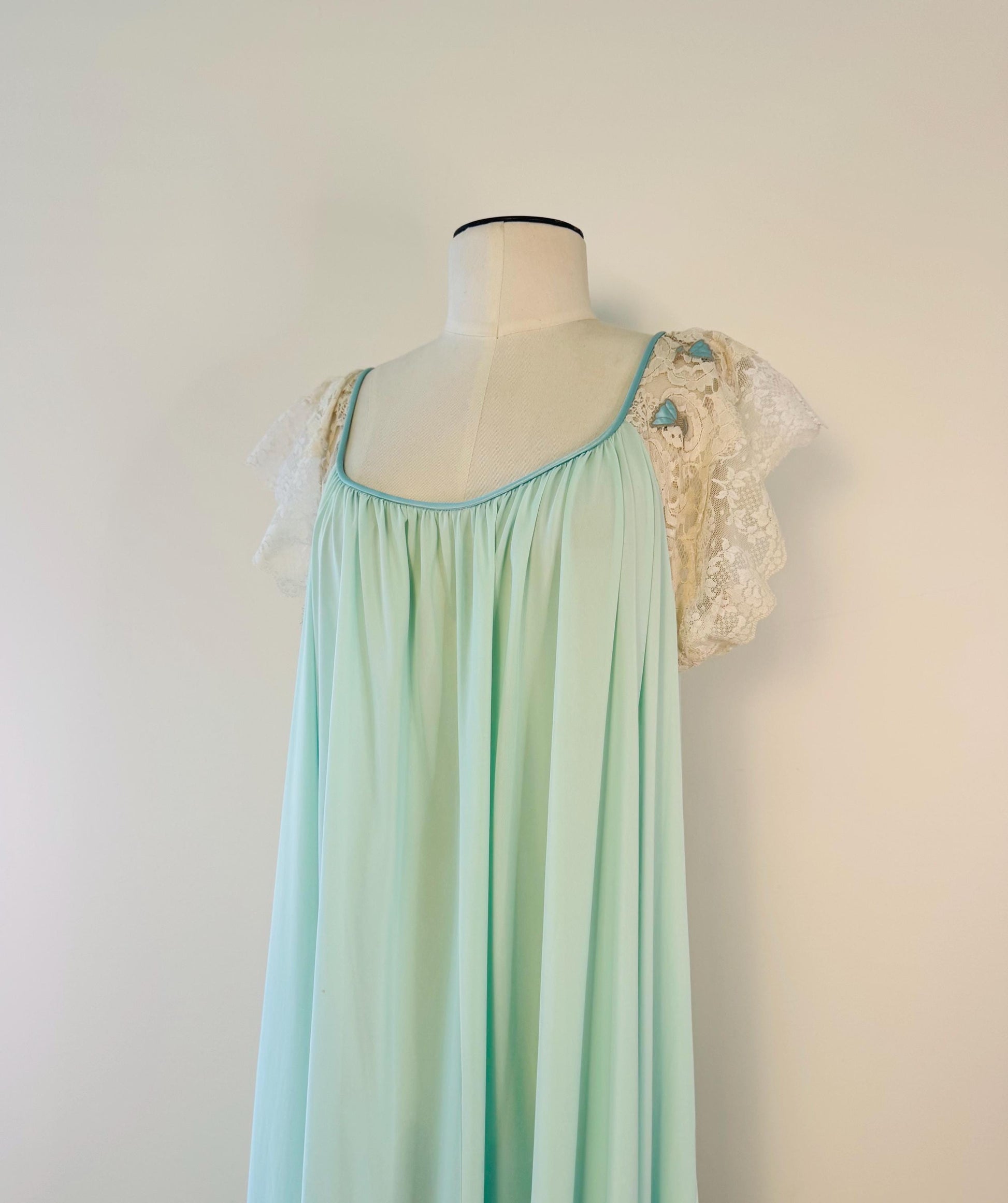 70s Lucie Ann Nylon and Lace Sweeping Green Maxi Negligee