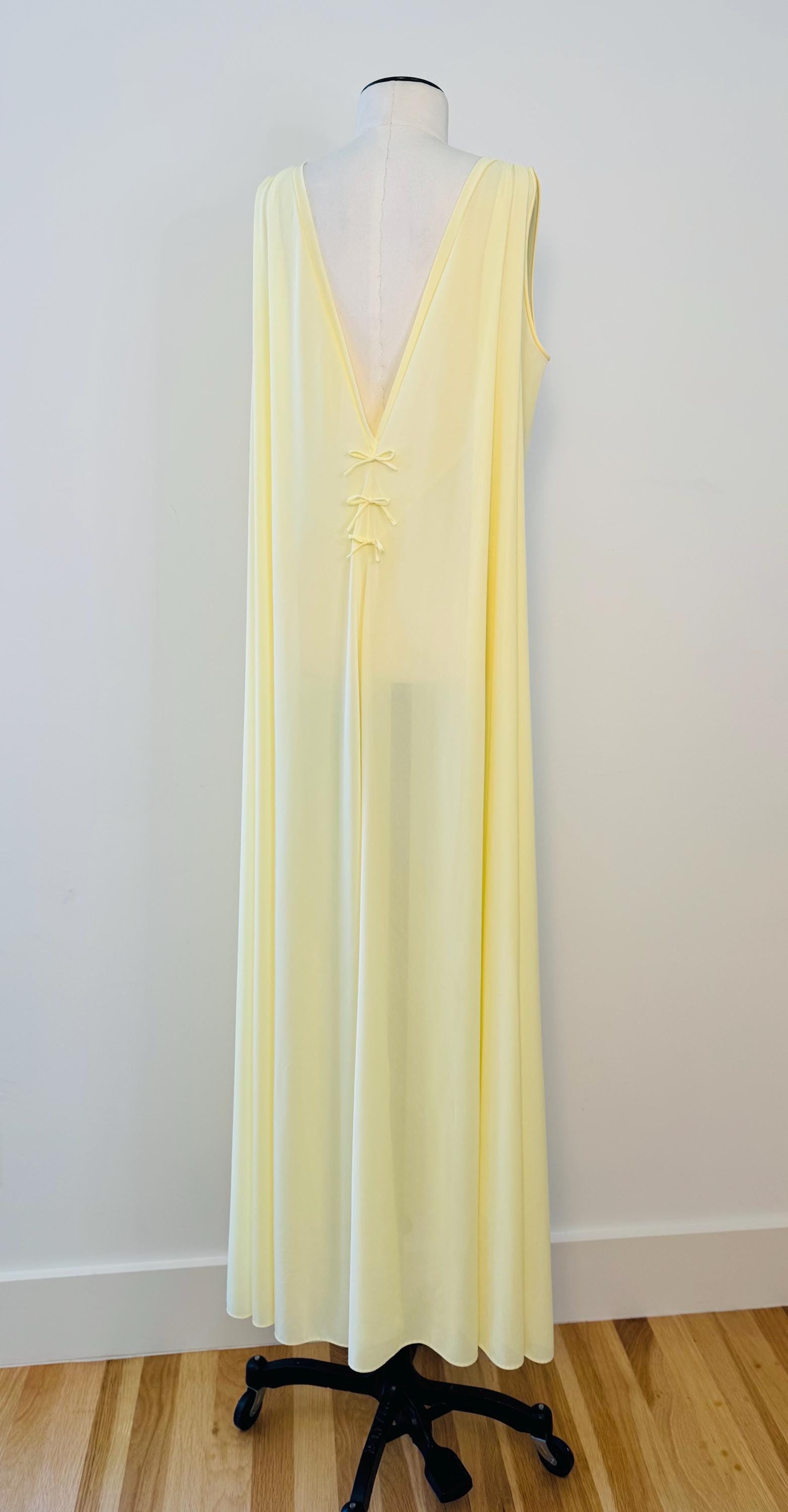 60s Lucie Ann Yellow Sweeping Pom Pom Peignoir Set