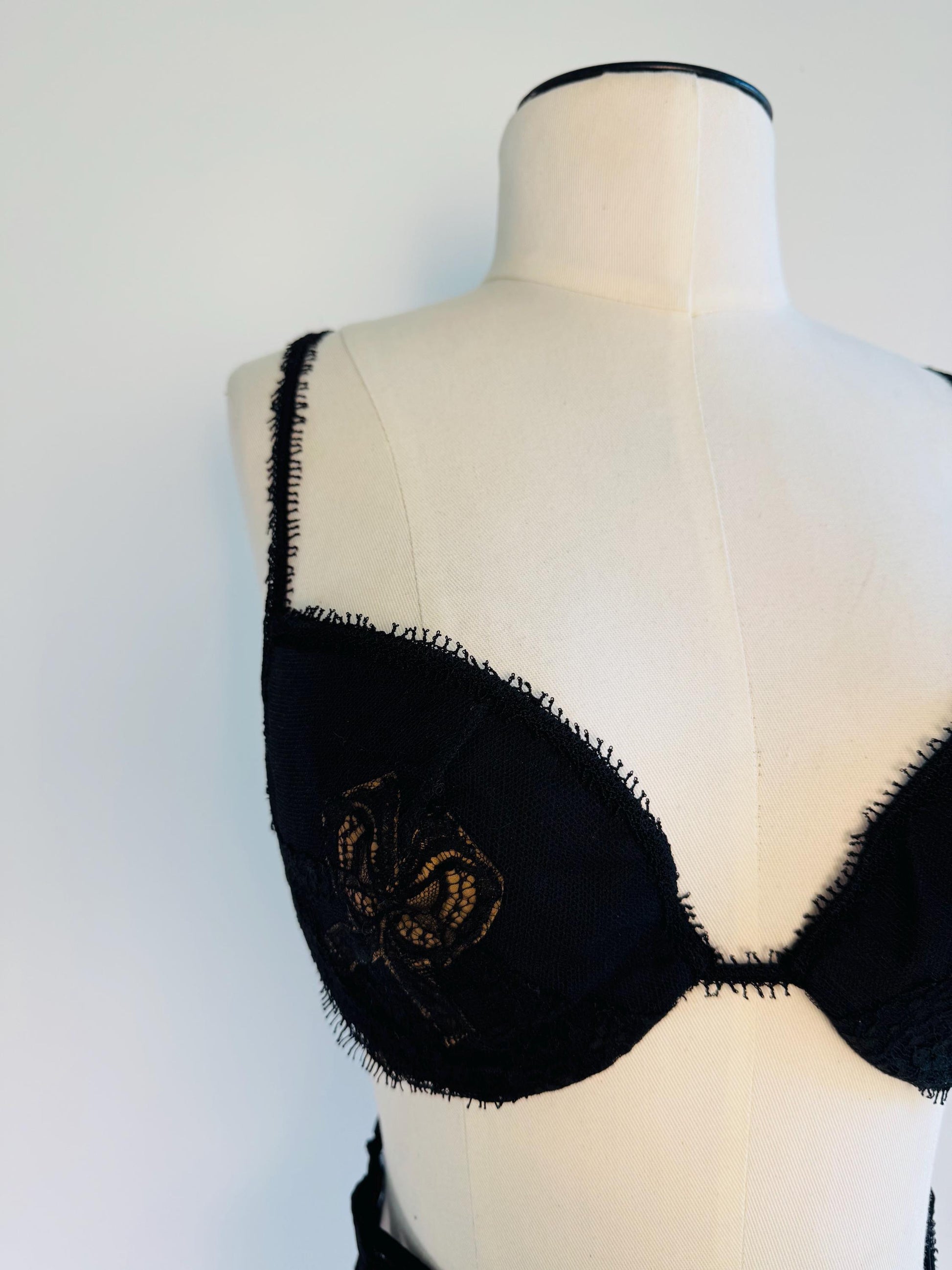 La Perla Black Label Satin and Lace Bow Bra 34C