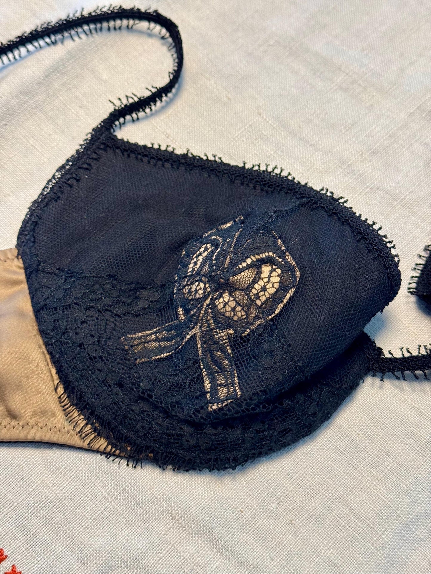 La Perla Black Label Satin and Lace Bow Bra 34C