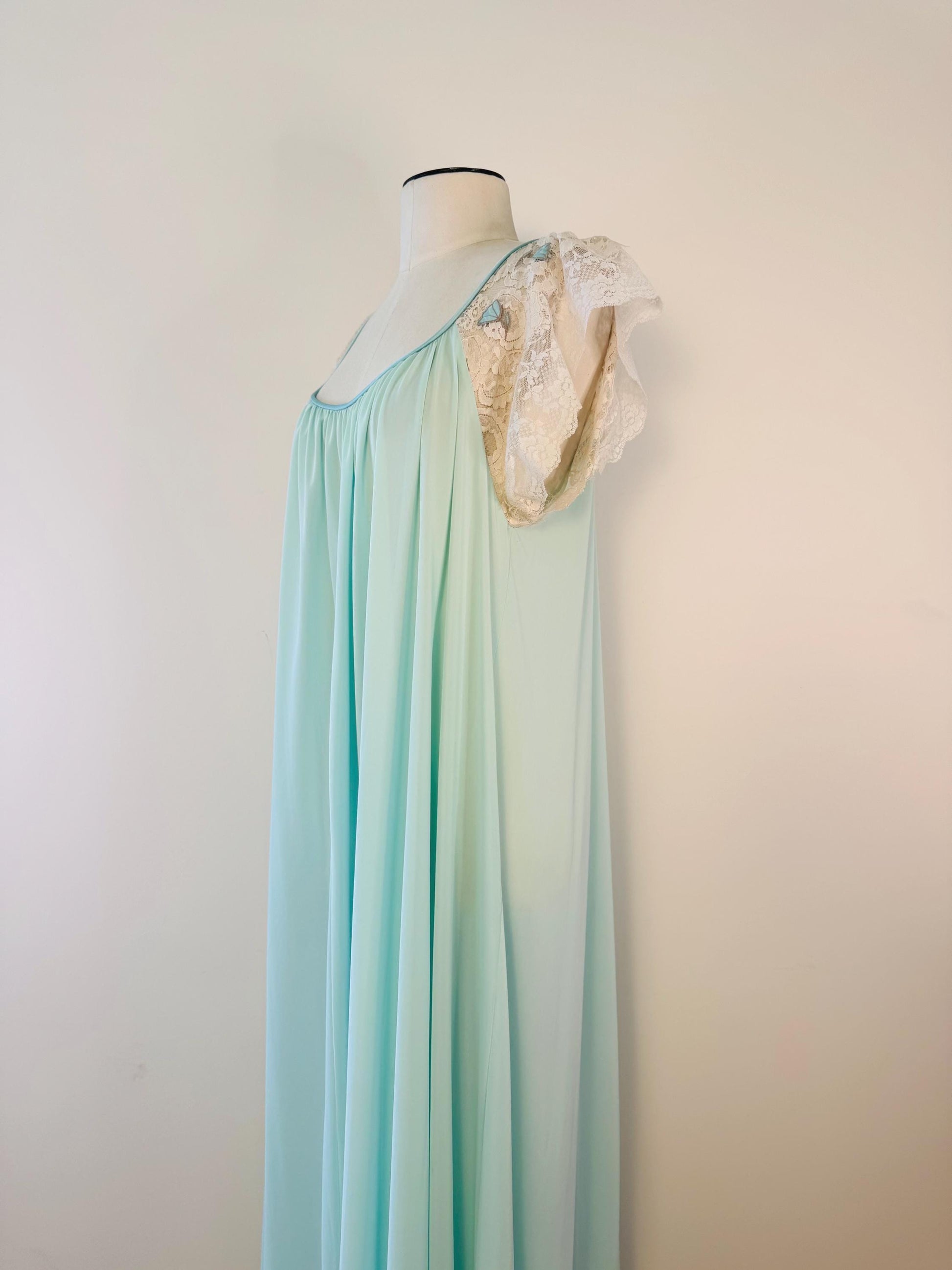 70s Lucie Ann Nylon and Lace Sweeping Green Maxi Negligee