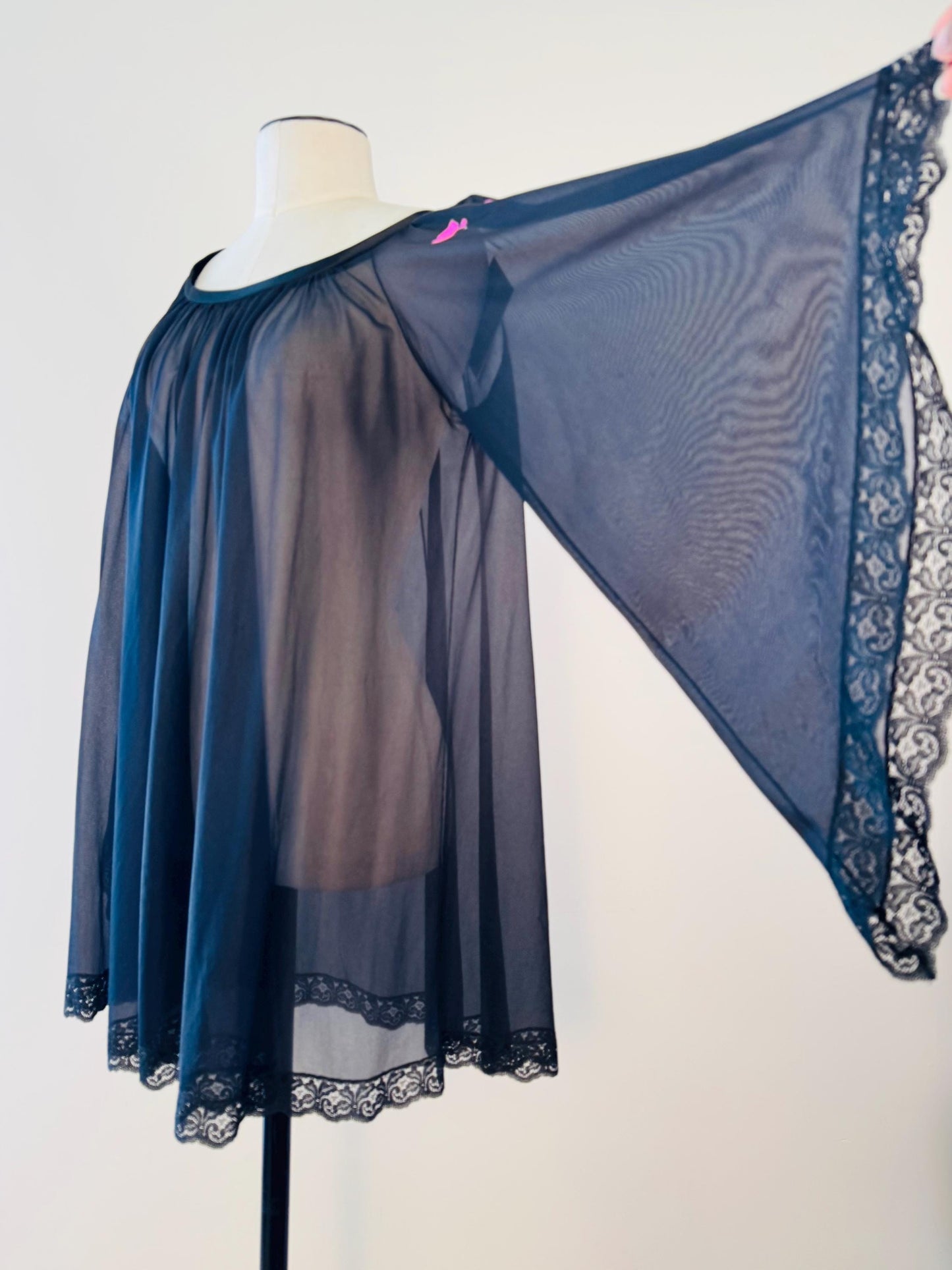 60s Mod Short Negliglee Angel Wing Sleeves