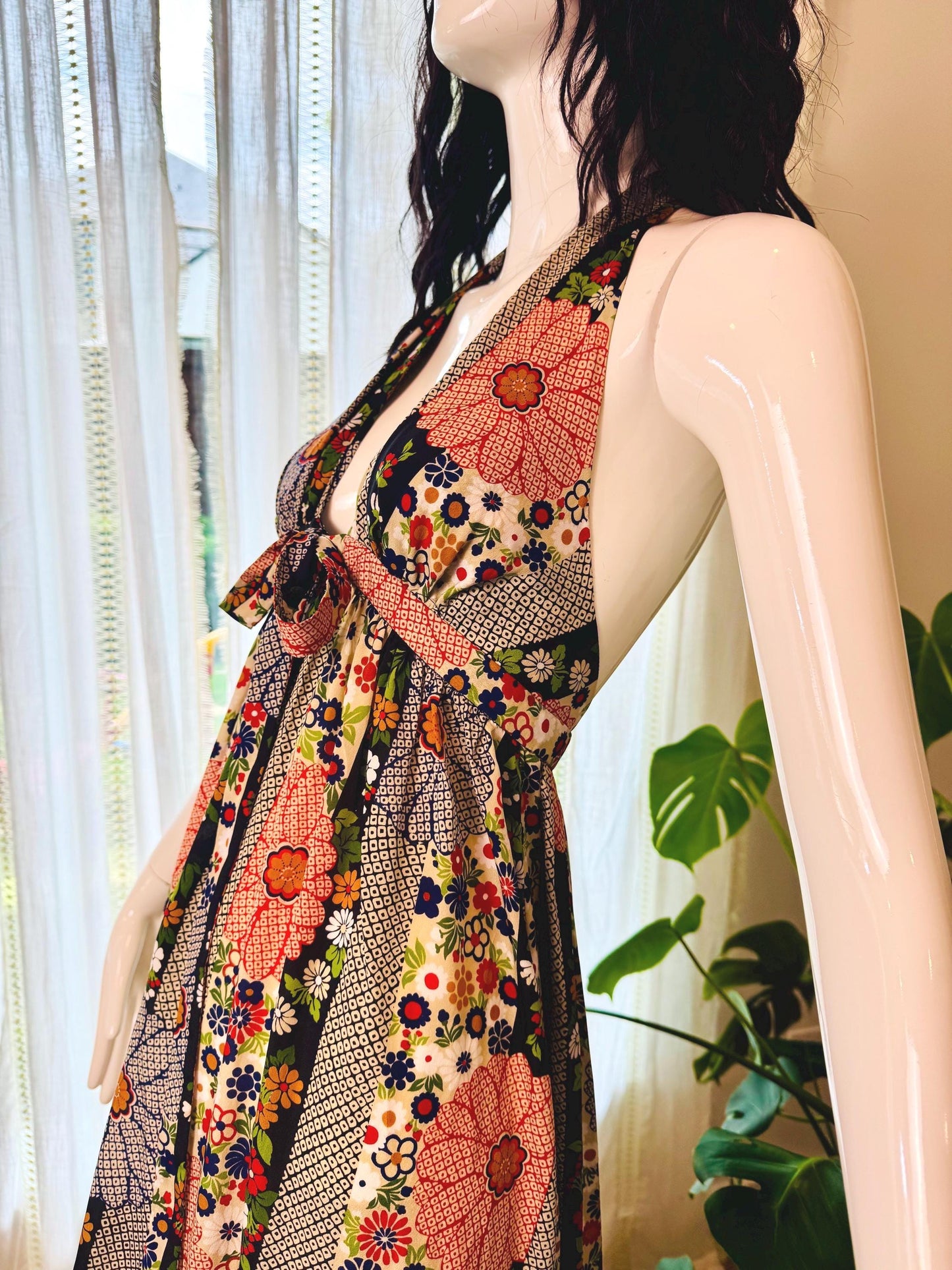 70s Silk PJ Walsh Floral Print Halter Dress