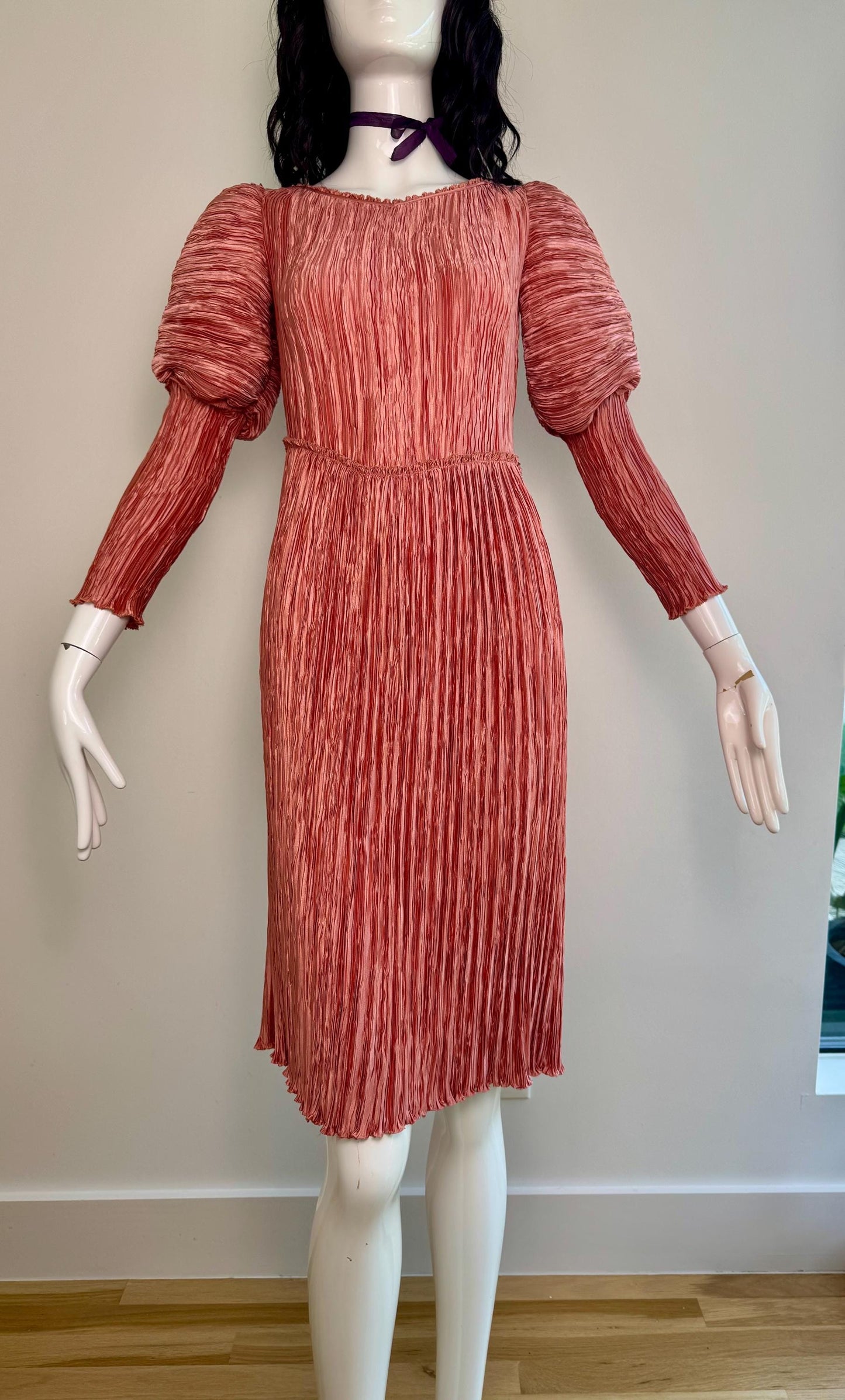 1970s Mary McFadden Couture Plisse Pink Juliet Sleeves Dress