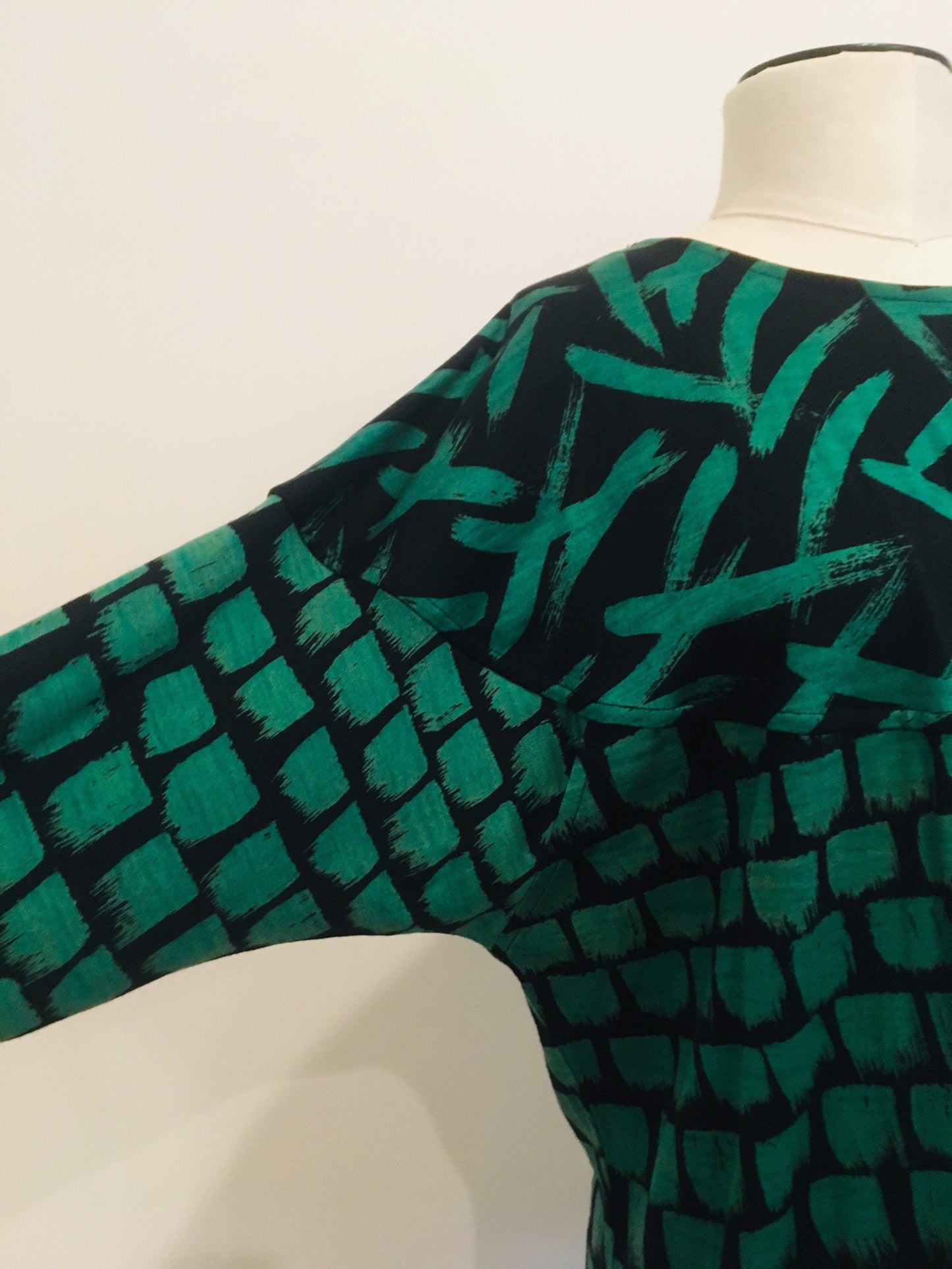 70s Missoni / Cocoon Dress / Pop Art Dress / Vintage Missoni / Vintage Green and Black Dress / Grunge Style