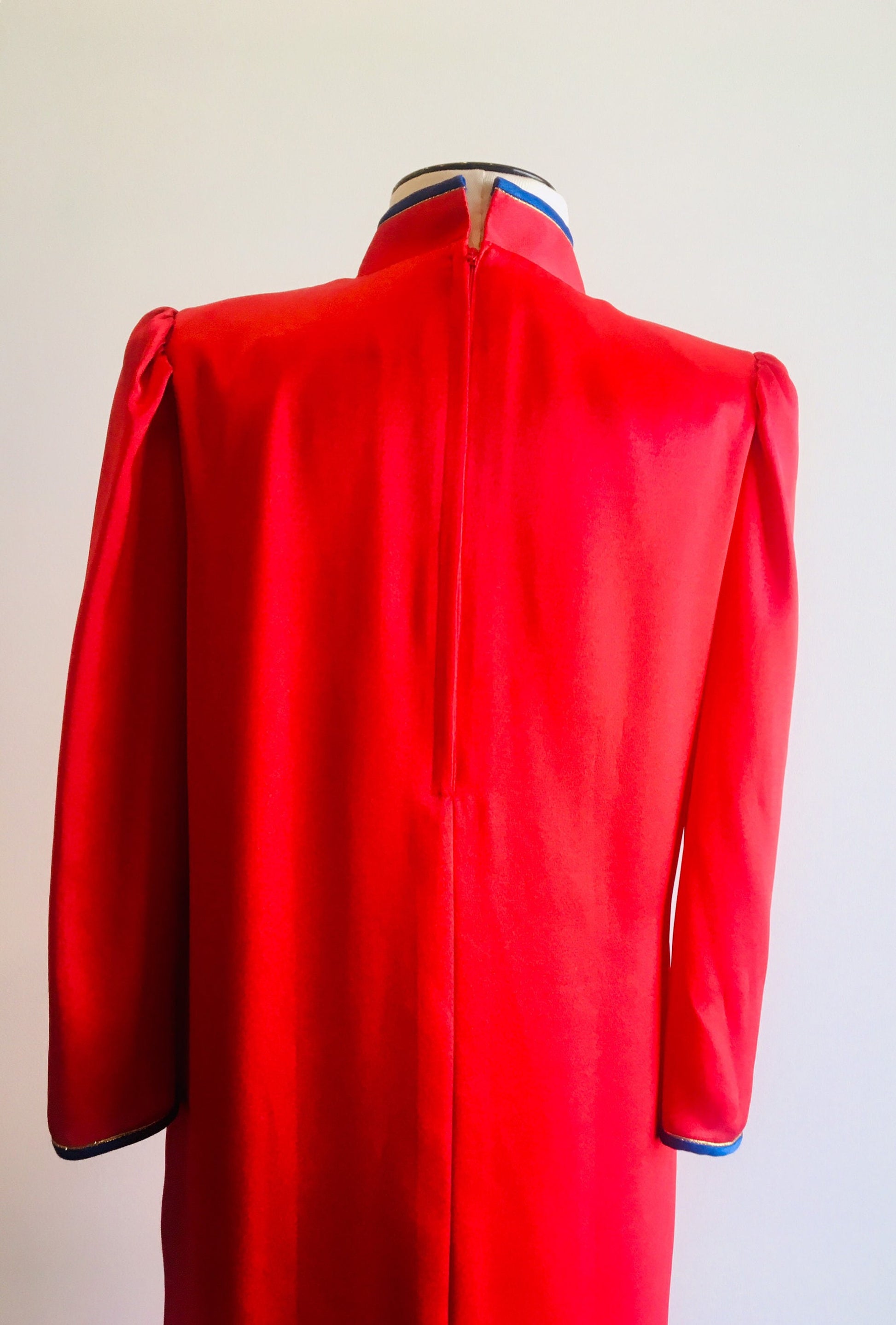 60s Mod Red Satin Hand Painted Mandarin Collar Double Side Slits Puffy Sleeves Application Asian Tunic Dress