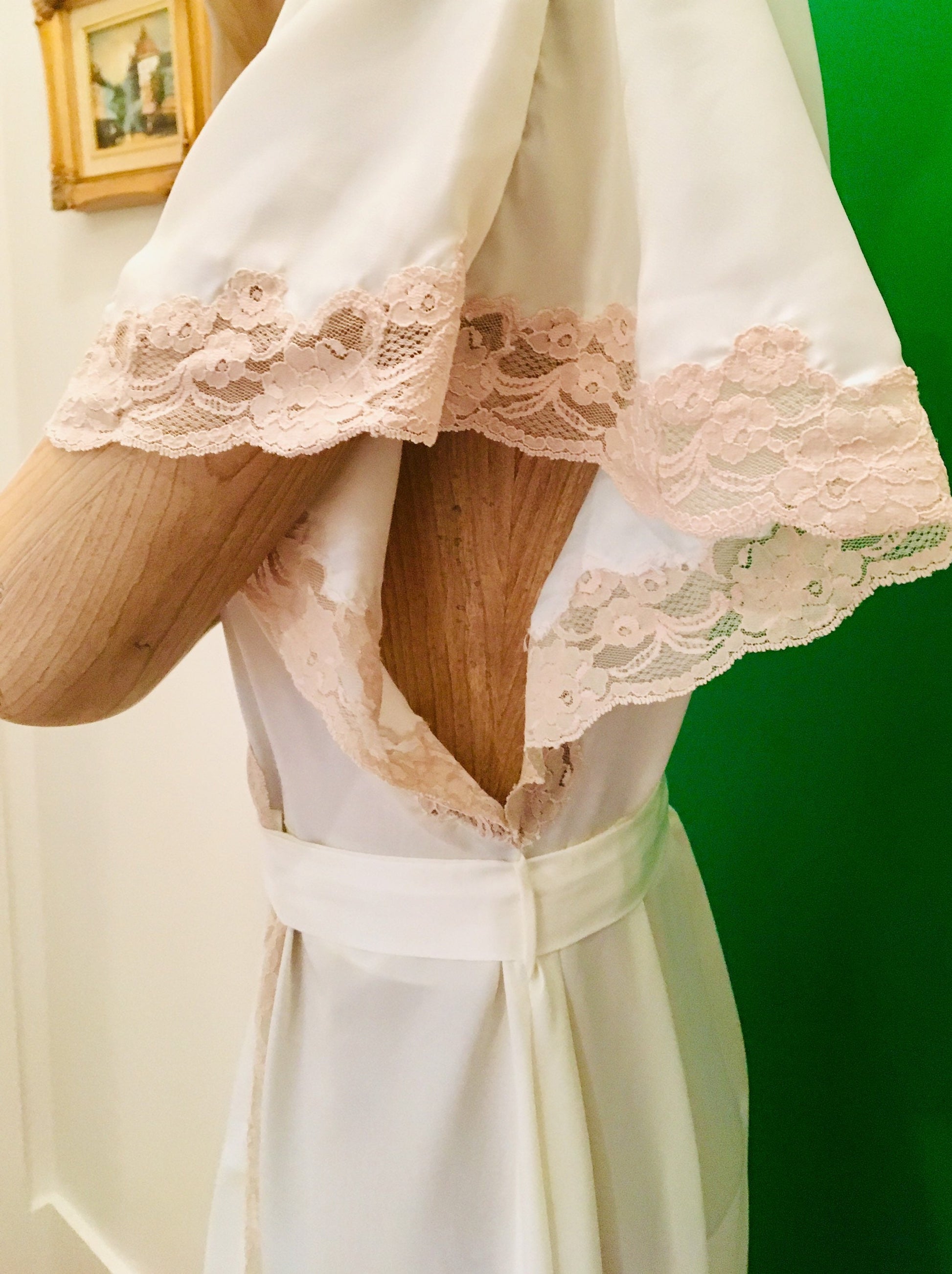 50s Hollywood Glam Nylon Robe / Rare Vintage Lingerie / Vintage Glam Lingerie / Wedding Lingerie / Mindy Rose