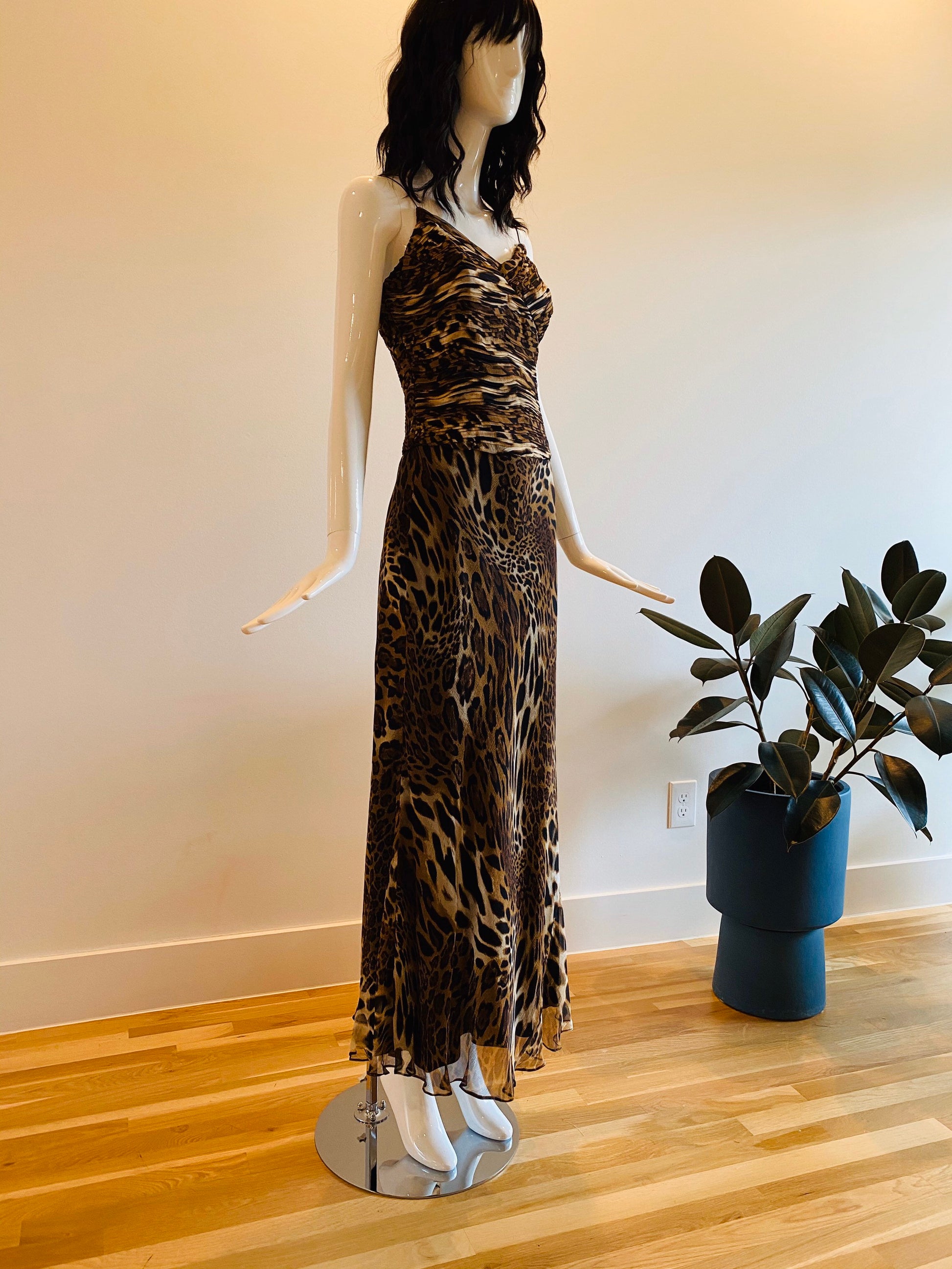 Sexy Animal Print Silk Maxi Spaghetti AStraps with Ruched Bodice Matching Shawl / Animal Print Silk Formal Dress