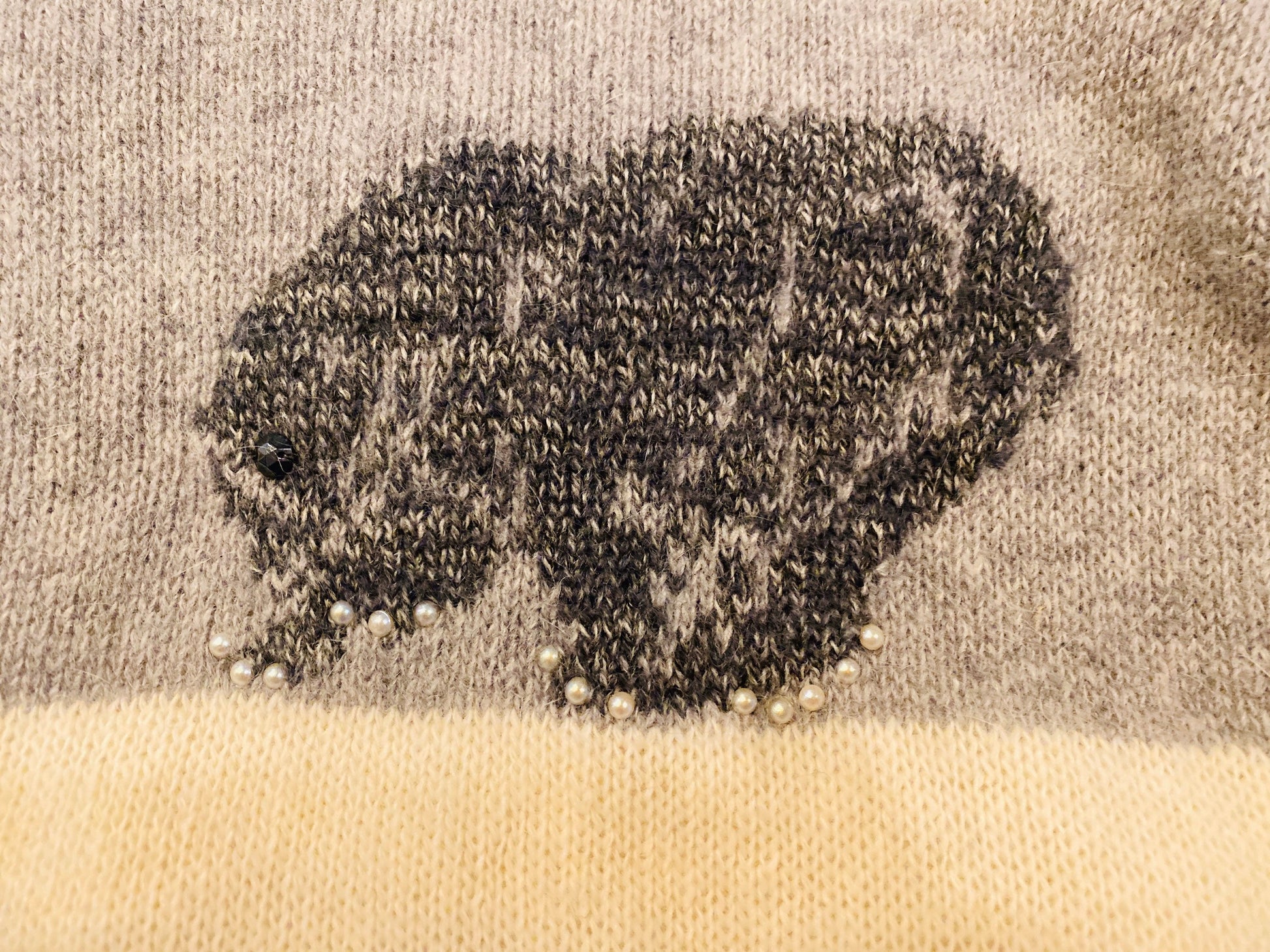 KRIZIA I.MAGNIN Puffy Sleeves Angora Sweater 80s Animal Embellished Bear