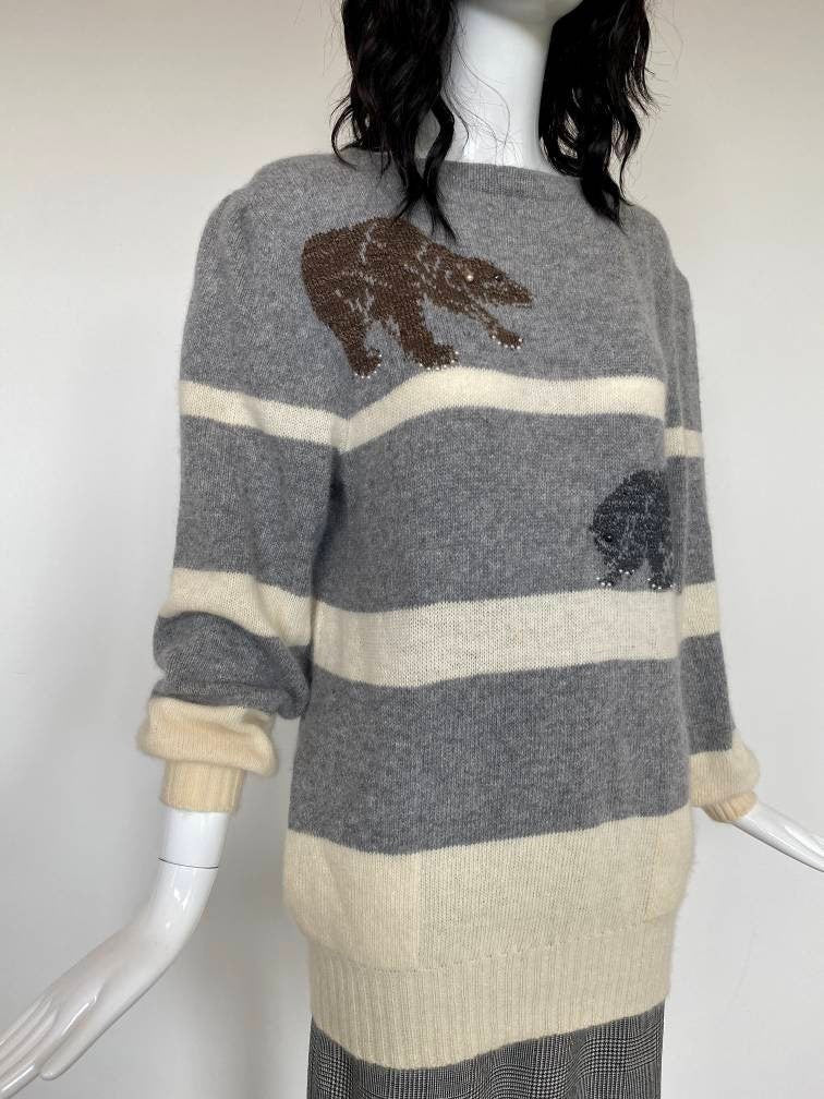 KRIZIA I.MAGNIN Puffy Sleeves Angora Sweater 80s Animal Embellished Bear