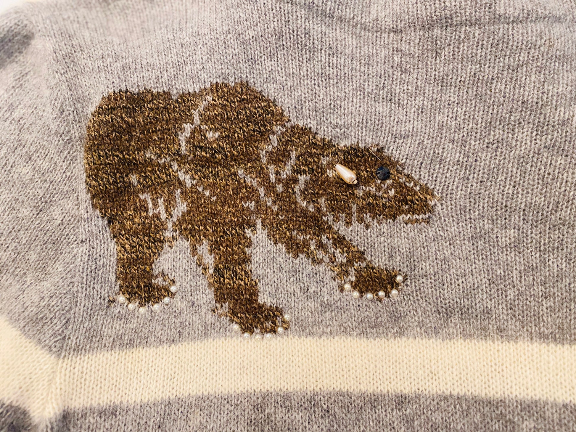 KRIZIA I.MAGNIN Puffy Sleeves Angora Sweater 80s Animal Embellished Bear