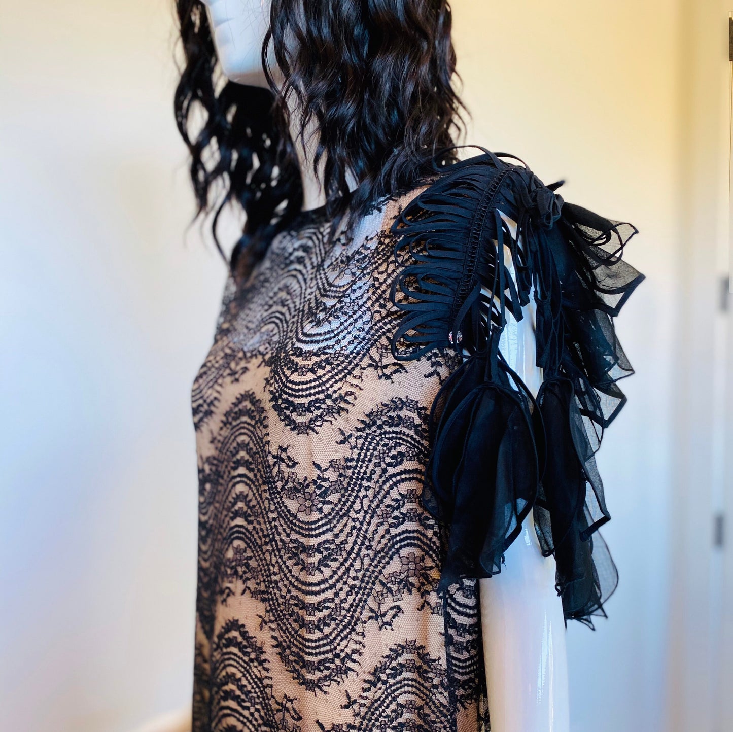 Fe Zandi Couture Black Lace Sexy Long Party Dress Shoulder Application