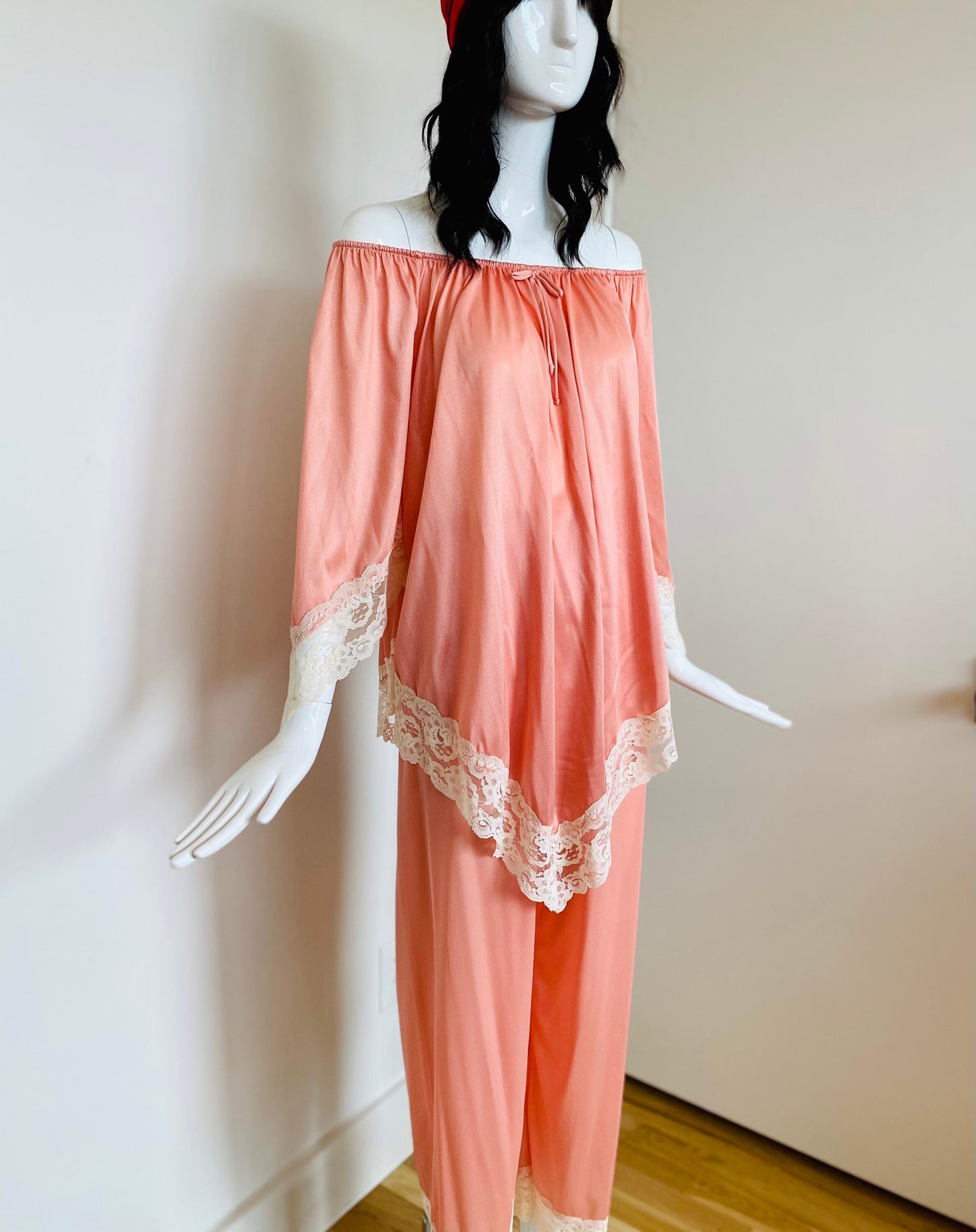 60s Boho Peachy Pink Nylon Lace Off the Shoulder Loungewear PJs