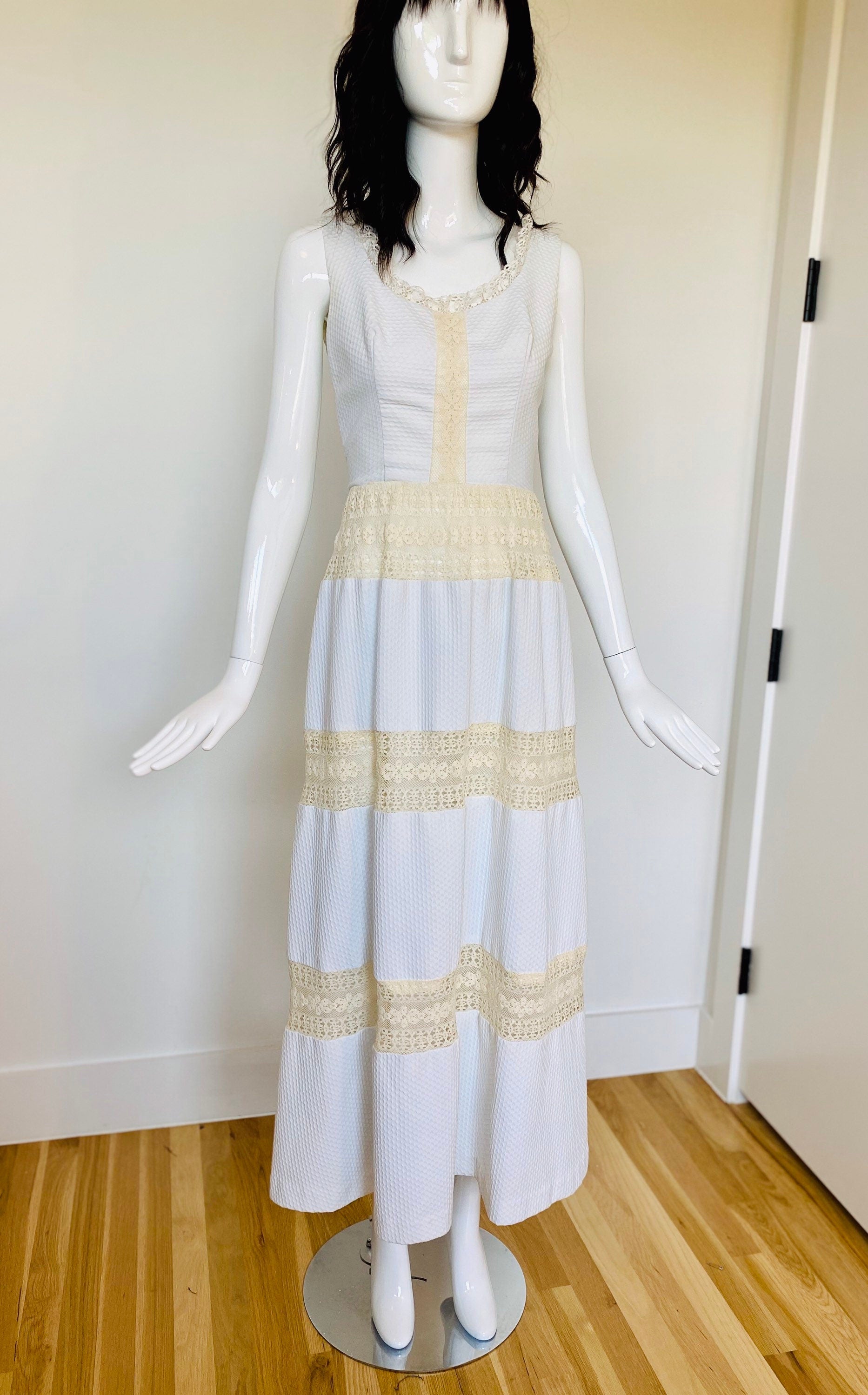 60s LANZ White Sleeveless Prairie Mexican Wedding Dress Pin tucked with Lace