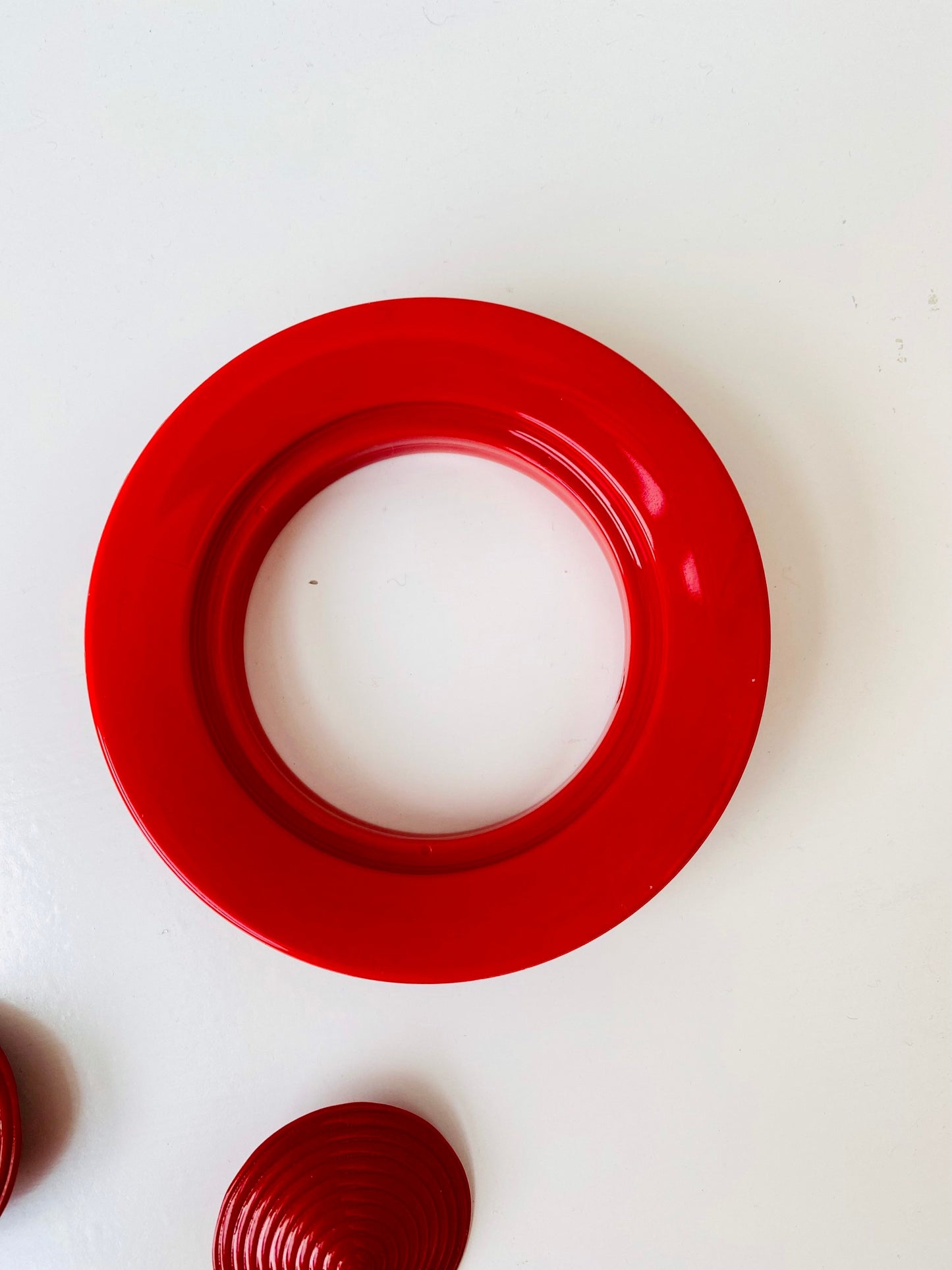 MCM 60s Red Mod Jewelry Resin Set Clip On Earrings and Cuff Bracelet