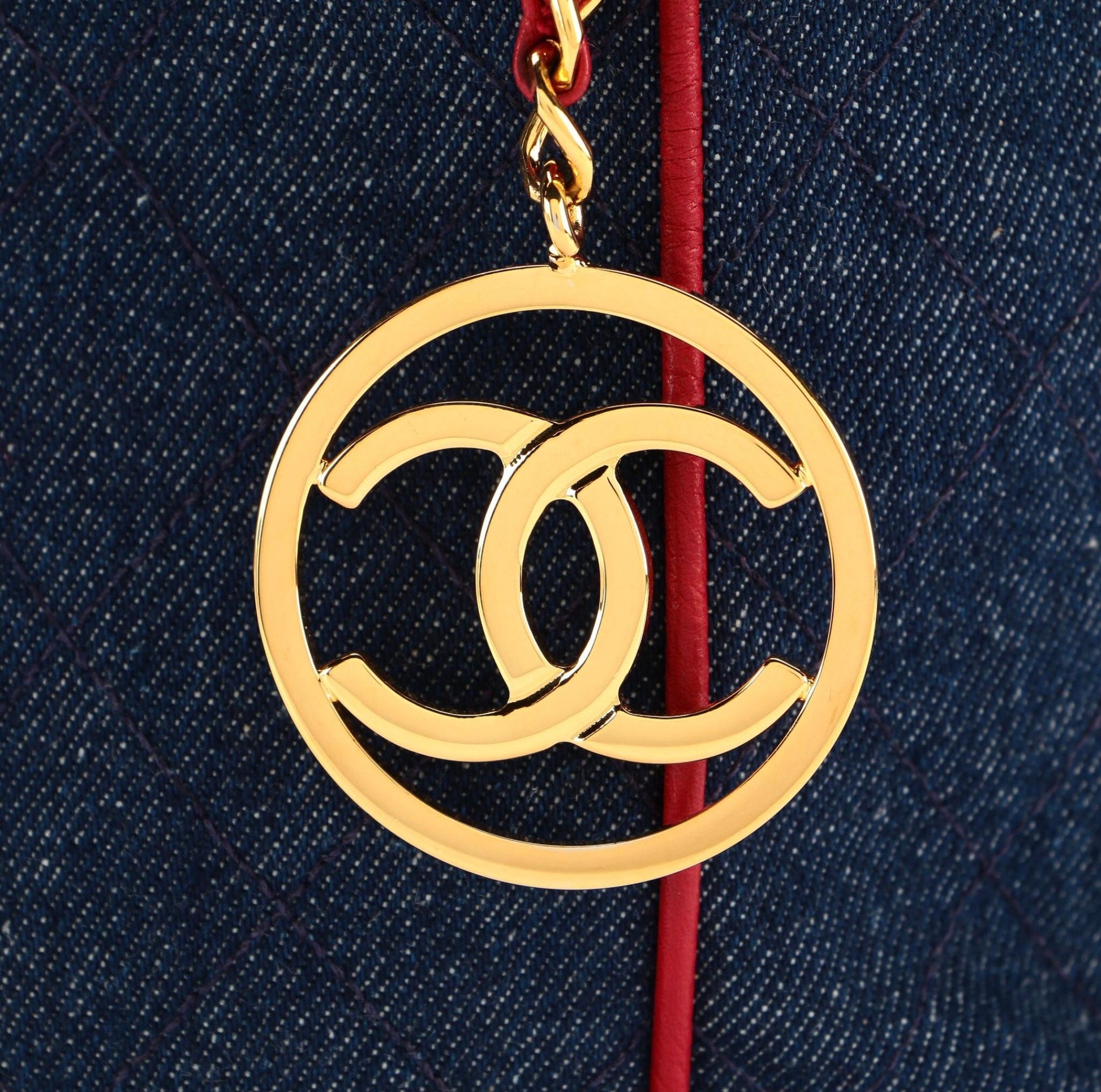 CHANEL 1989 Quilted Denim and Red Lamb Skin Leather Gold Chain Rare Bucket Bag Backpack Huge!