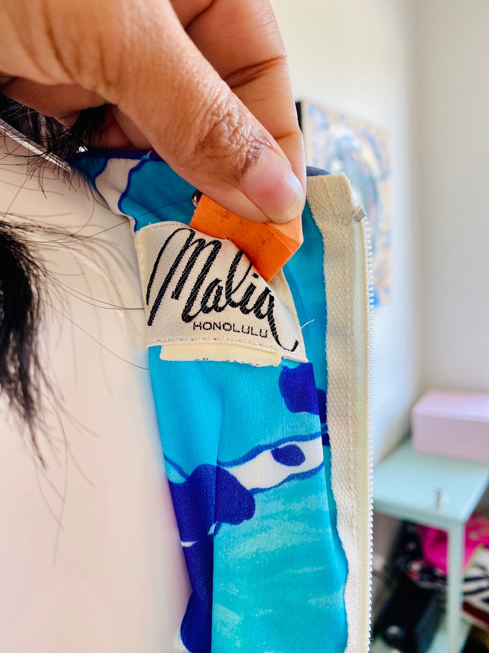 Vintage 70s Psychedelic MALIA Honolulu Tiki Long Sleeves Floral Maxi Dress