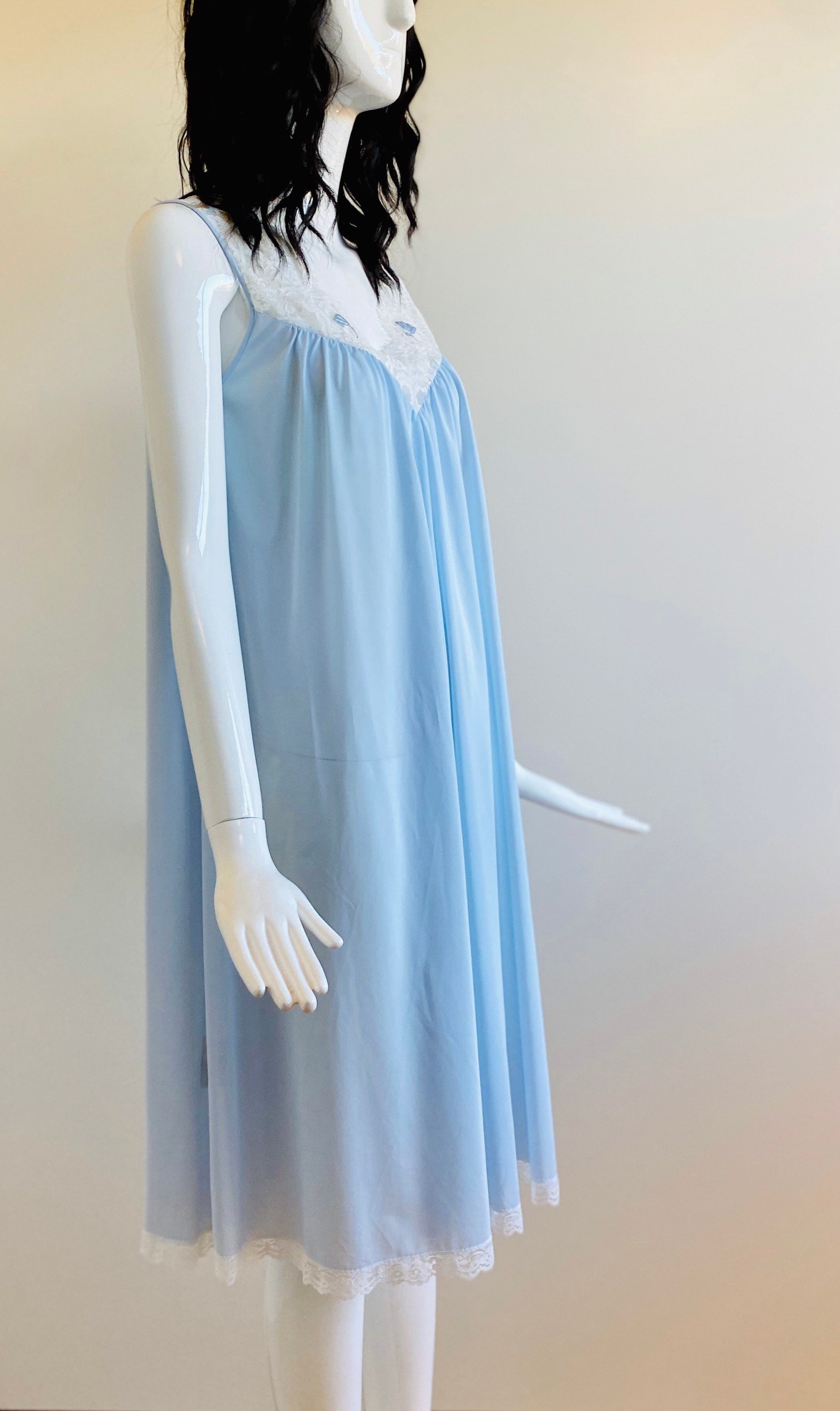 60s Lucie Ann Beverly Hills Claire Sandra Blue Nylon and Lace Sweeping Negligee