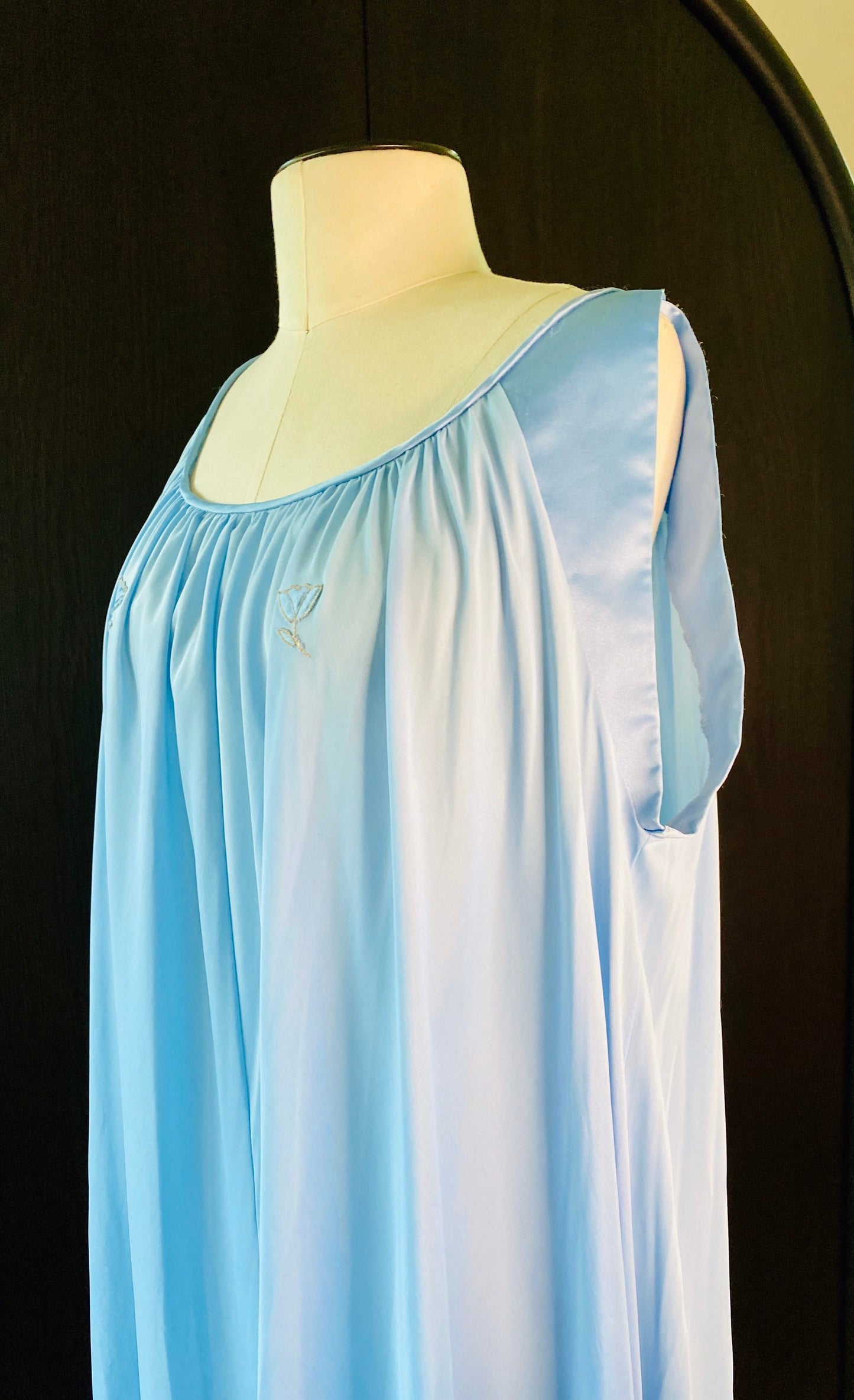 60s Mod Lucie Ann Beverly Hills Blue Nylon Full Sweep Muumuu Negligée