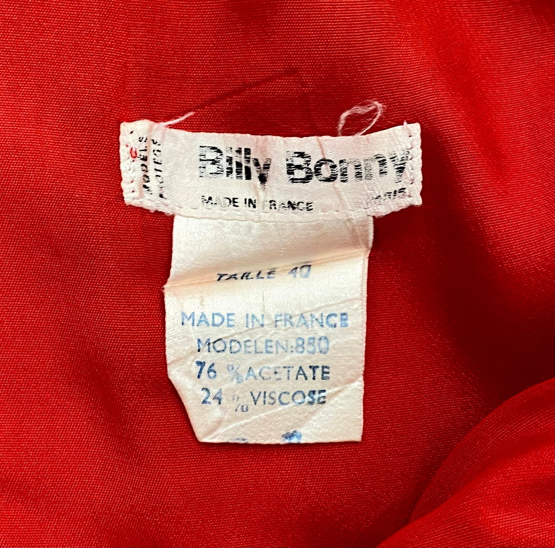 Vintage Red Printed French Preppy Pleated Below The Knee Skirt Size 40 Billy Bonny