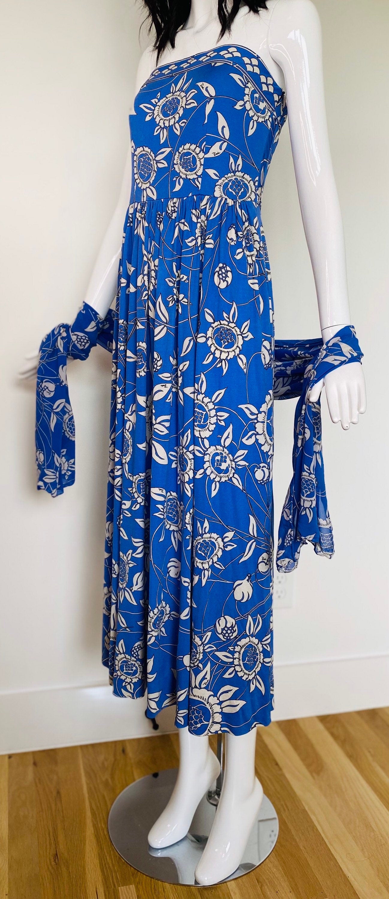 70s Emilio PUCCI Blue Floral Silk Strapless Maxi Dress and Shawl Ensemble Small/Medium