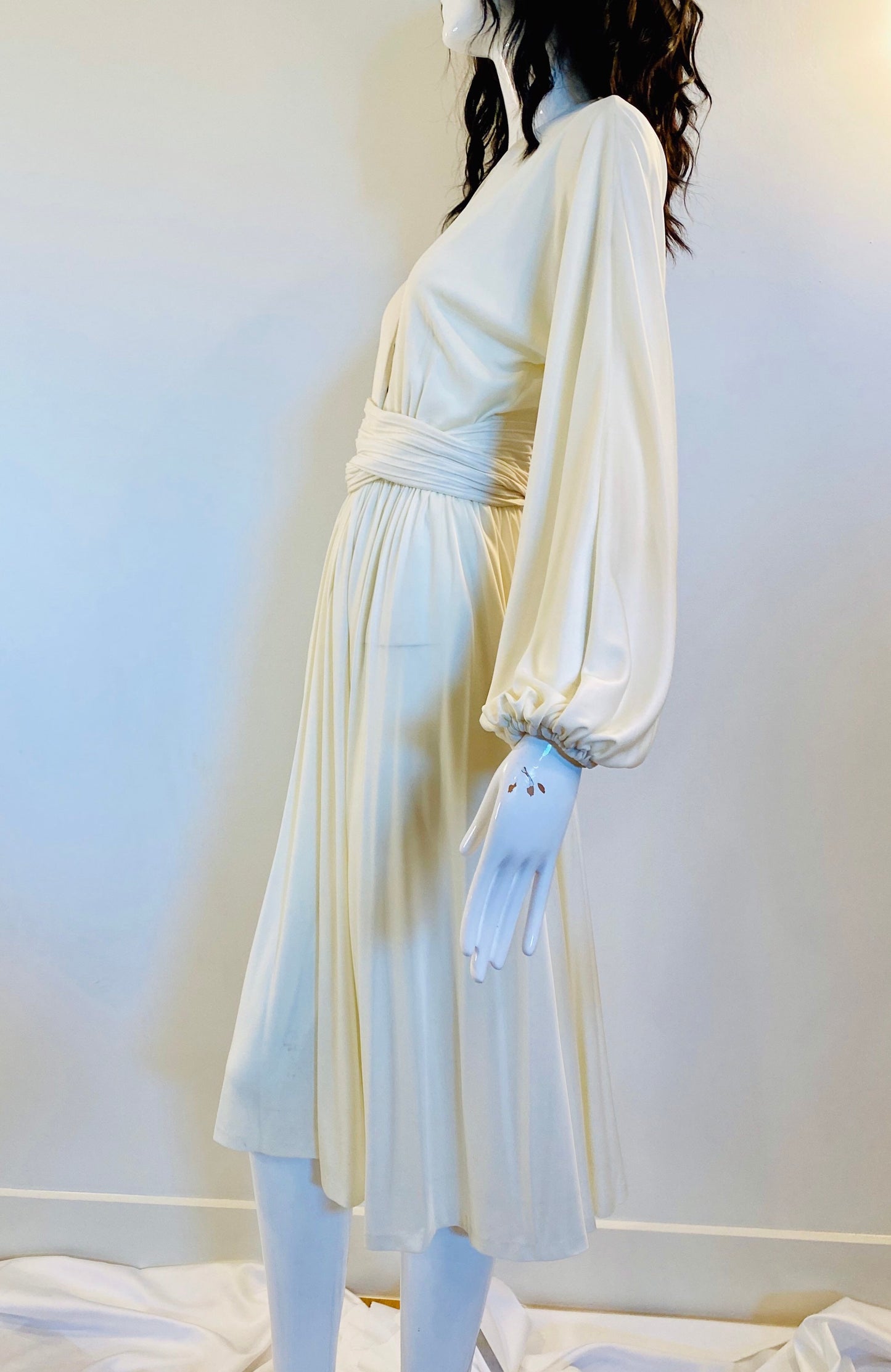 70s DONALD BROOKS White Jersey Dramatic Long Sleeves Midi Wrap Dress