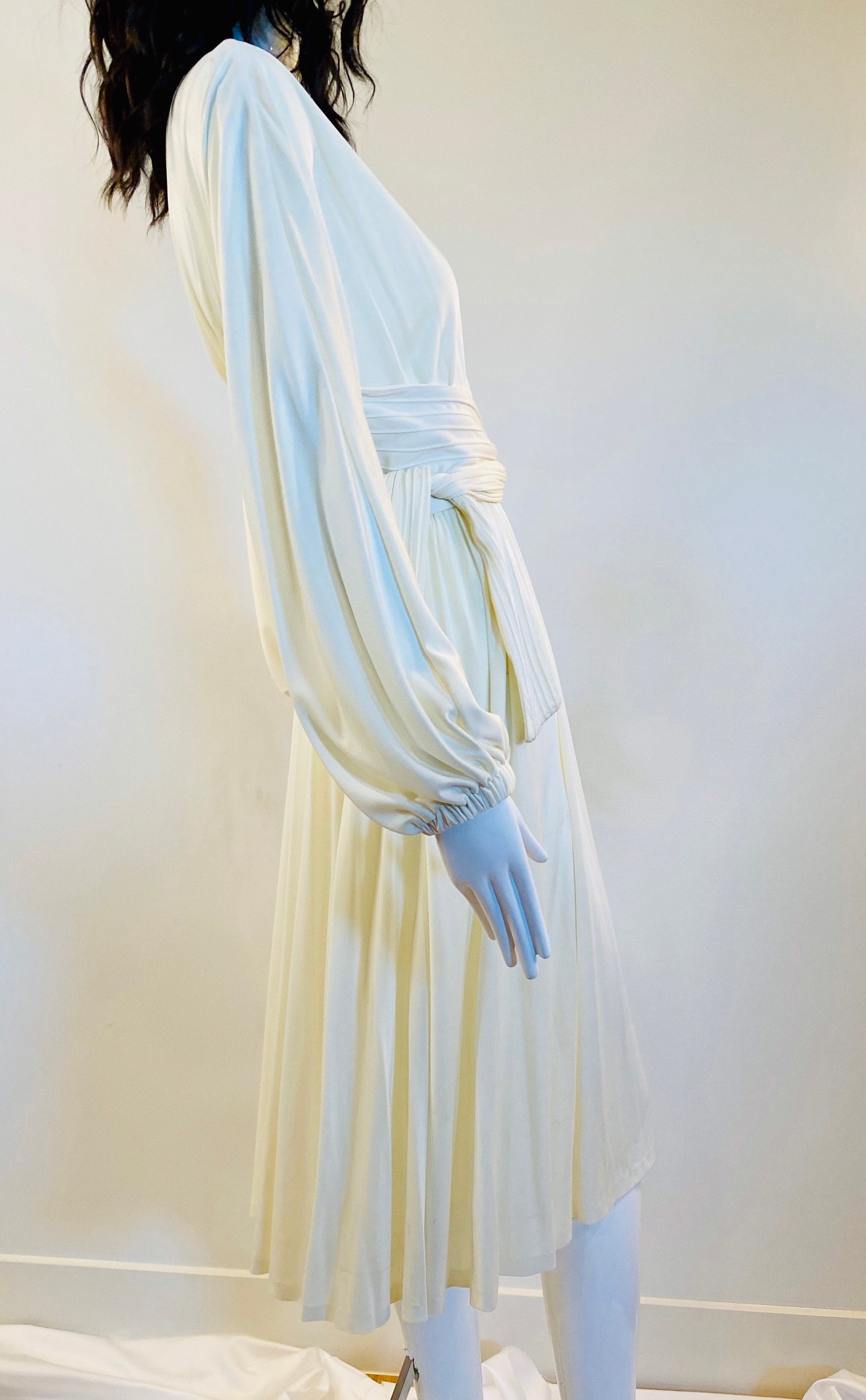 70s DONALD BROOKS White Jersey Dramatic Long Sleeves Midi Wrap Dress