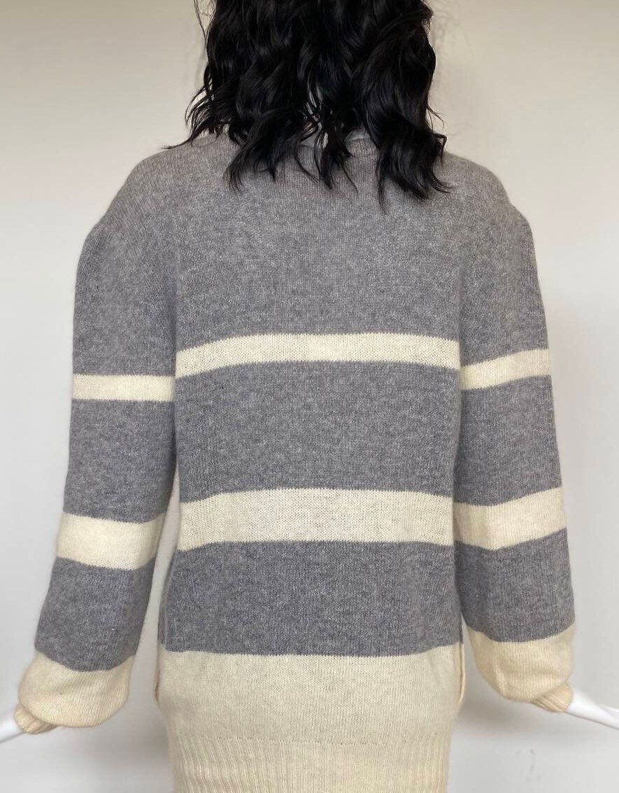 KRIZIA I.MAGNIN Puffy Sleeves Angora Sweater 80s Animal Embellished Bear