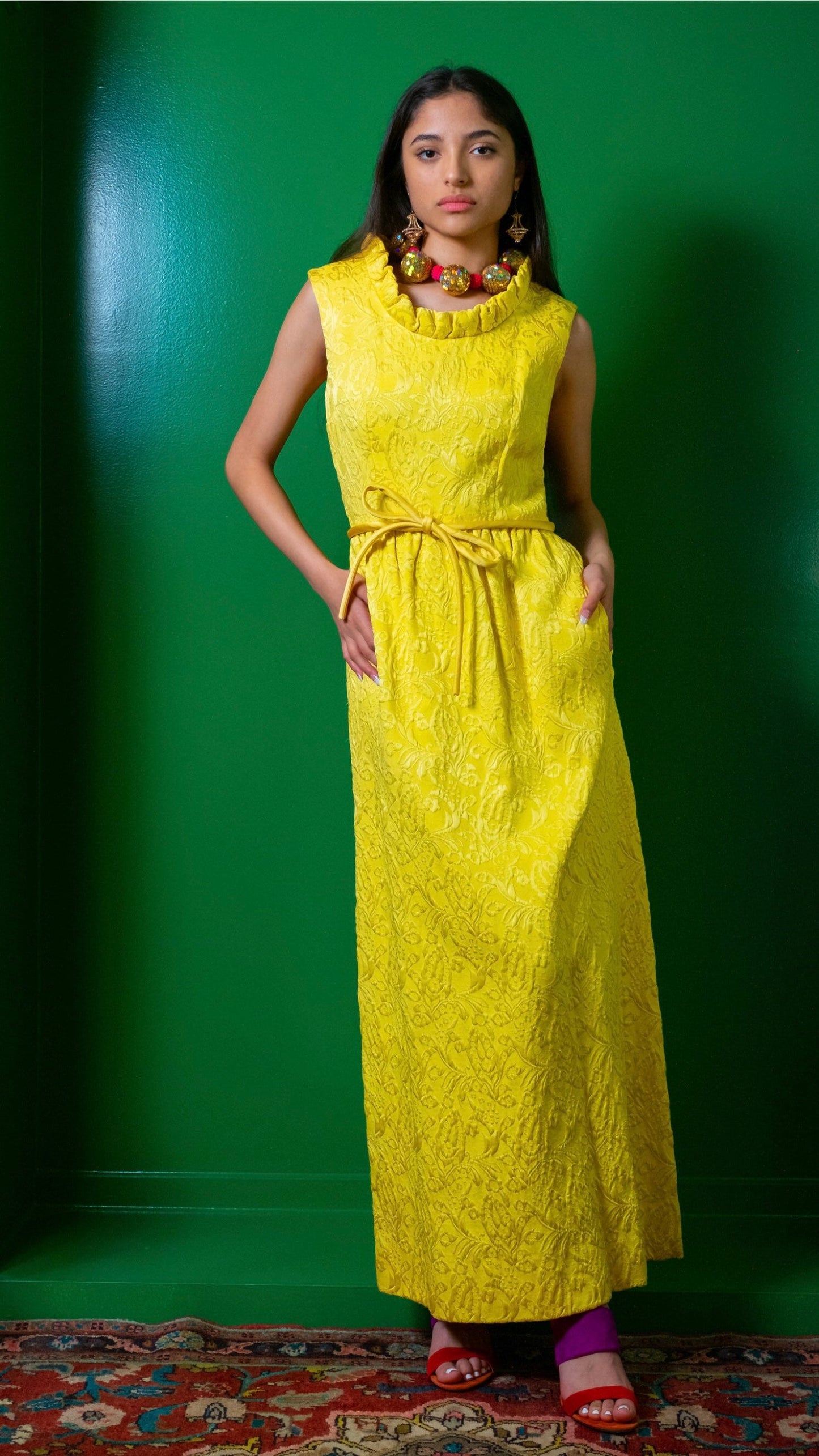 60s Yellow Silk Blend Brocade Damask Jacquard Sleeveless Column High Ruffle Neck Pockets Sash
