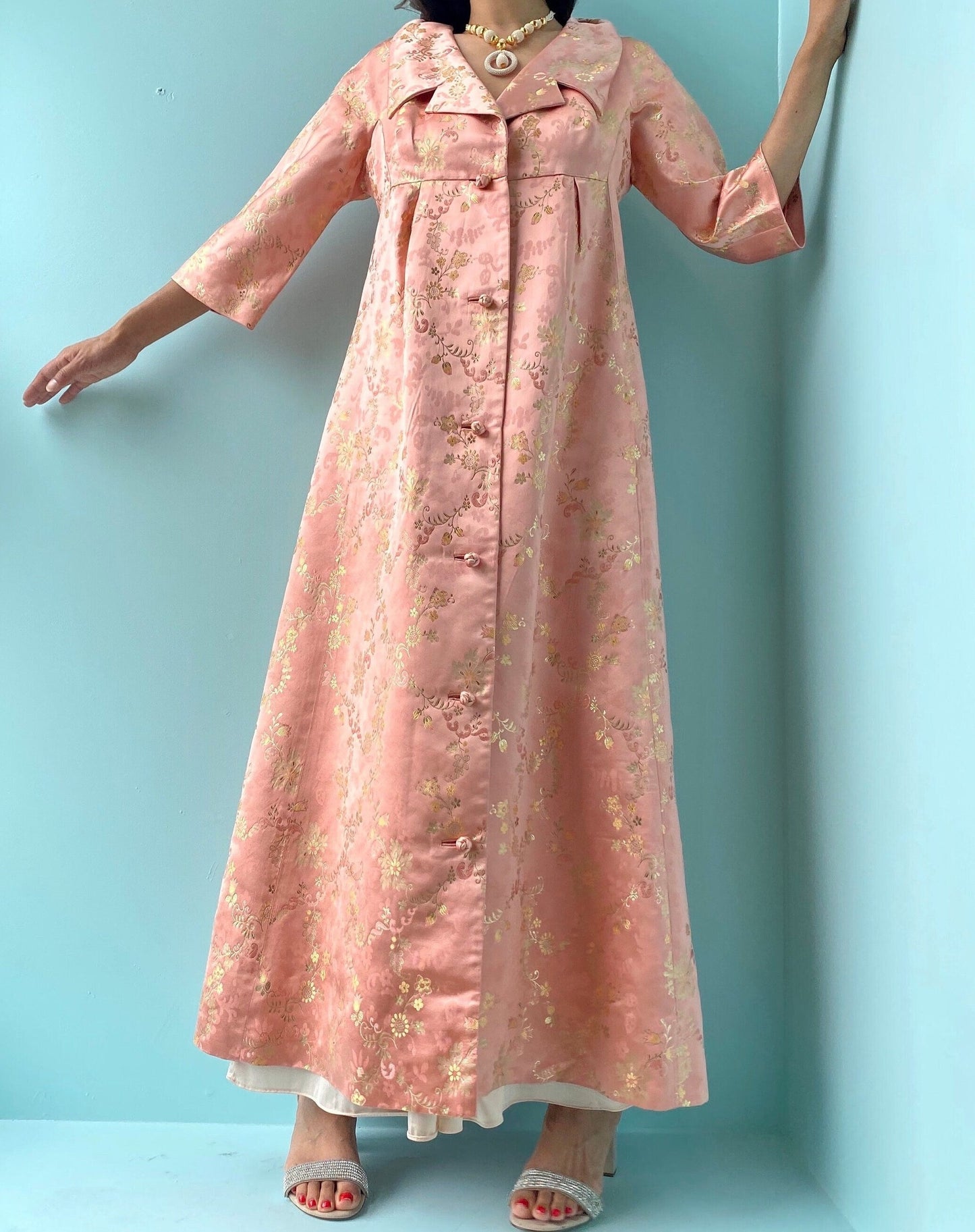 1950s Neiman Marcus Hong Kong Silk Pink and Gold Brocade Collard Button Down House Coat Dress