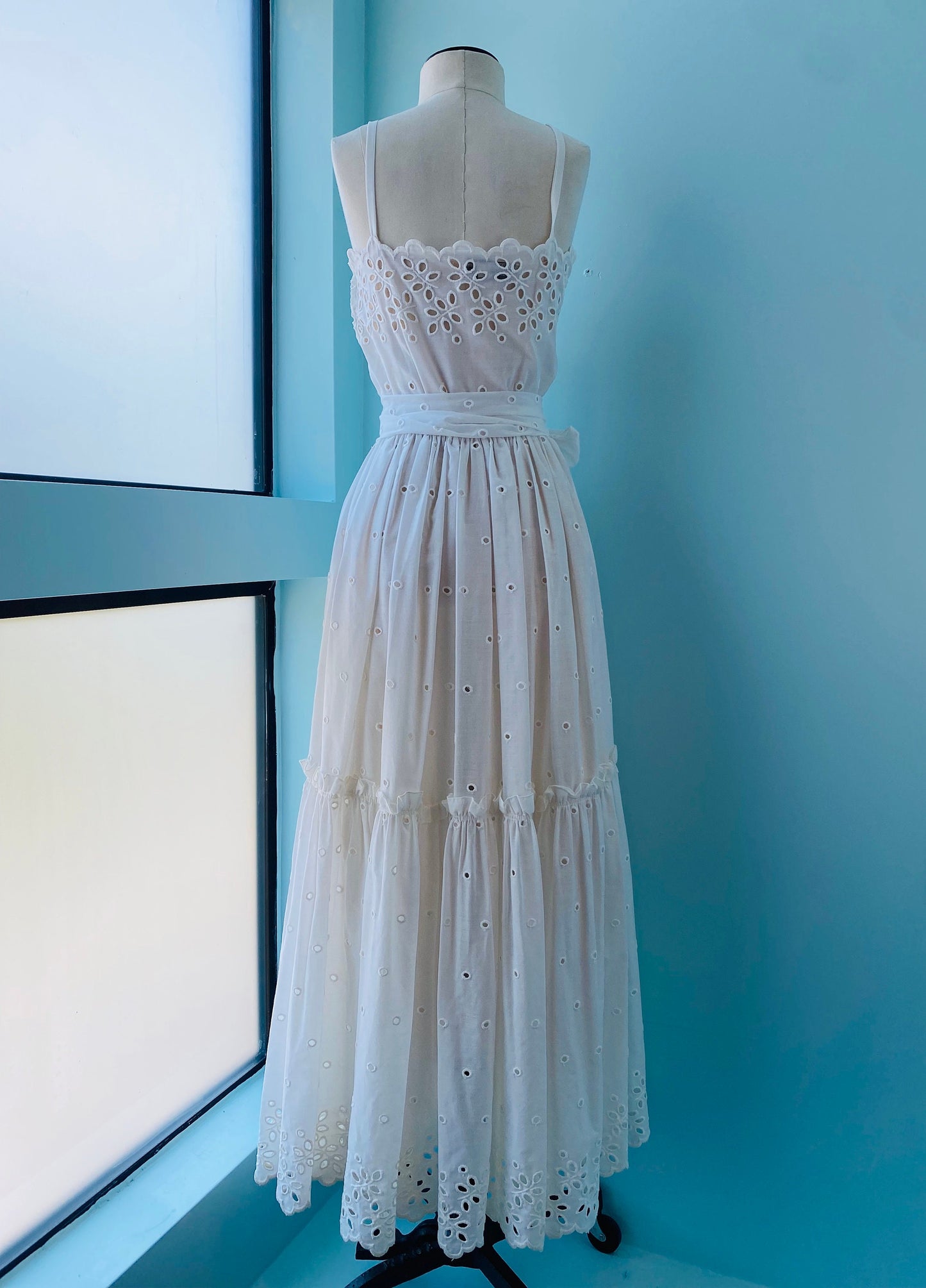 80s Albert Capraro White Eyelet Cotton Dress