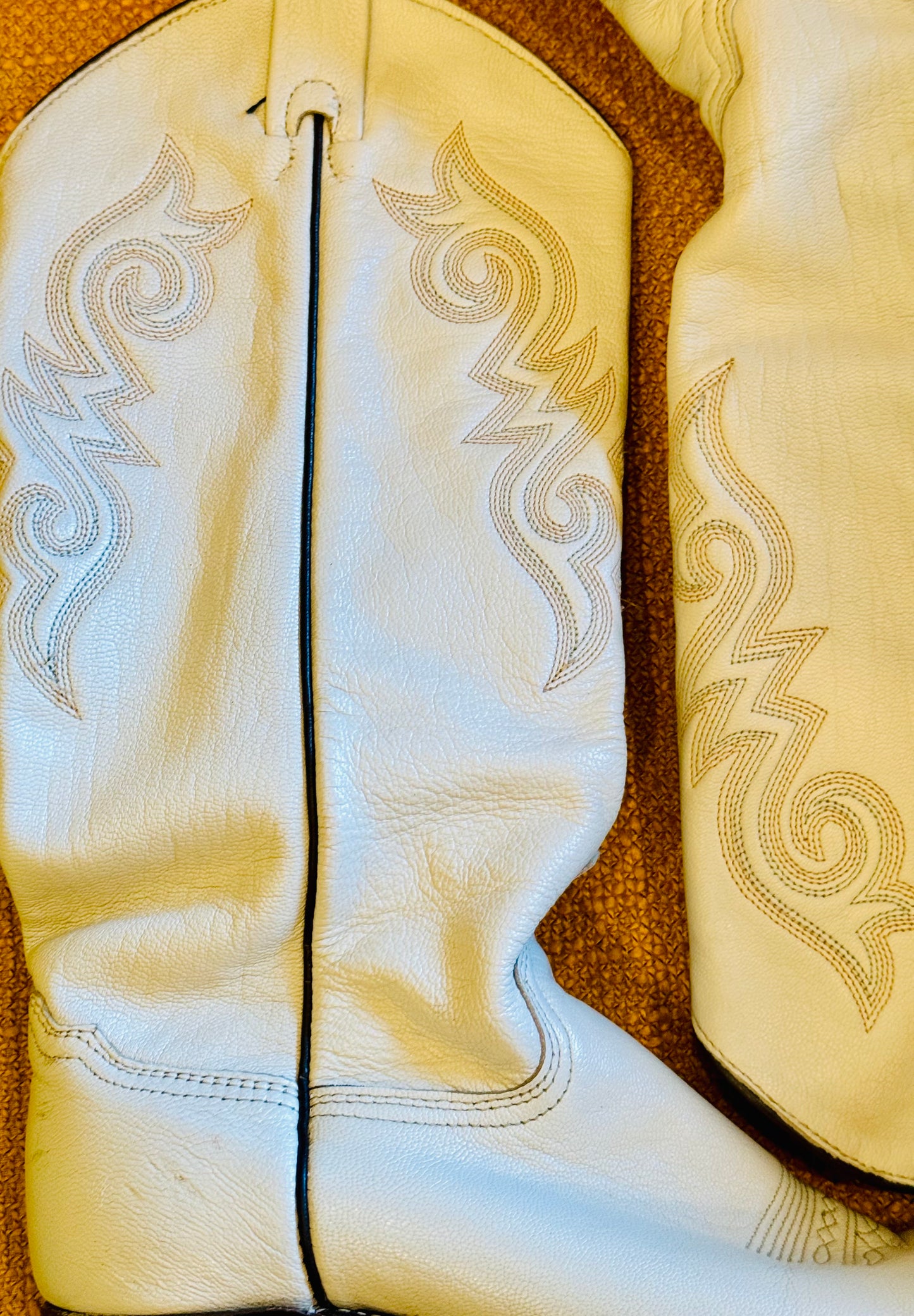 Vintage White Leather Cowgirl Boots 7.5