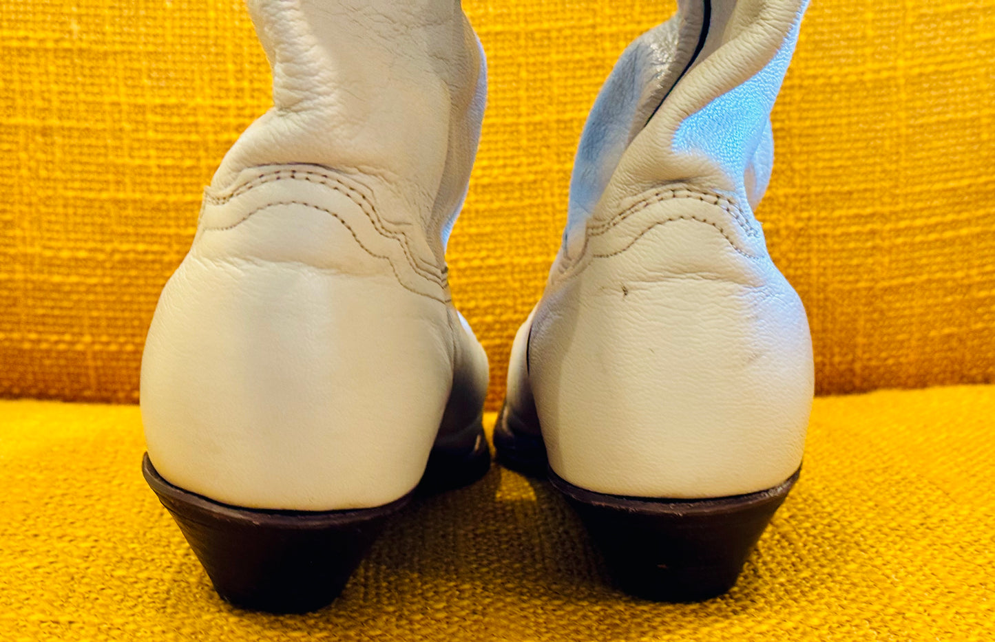 Vintage White Leather Cowgirl Boots 7.5