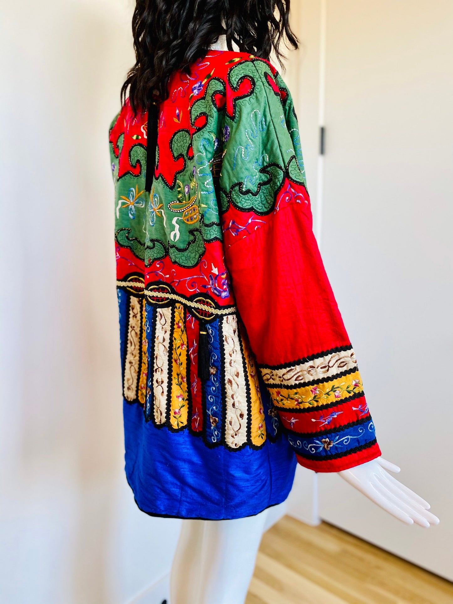 Rare Judith Ann Exclusive Raw Silk Embroidered Colorful Patchwork Swing Jacket Made in India