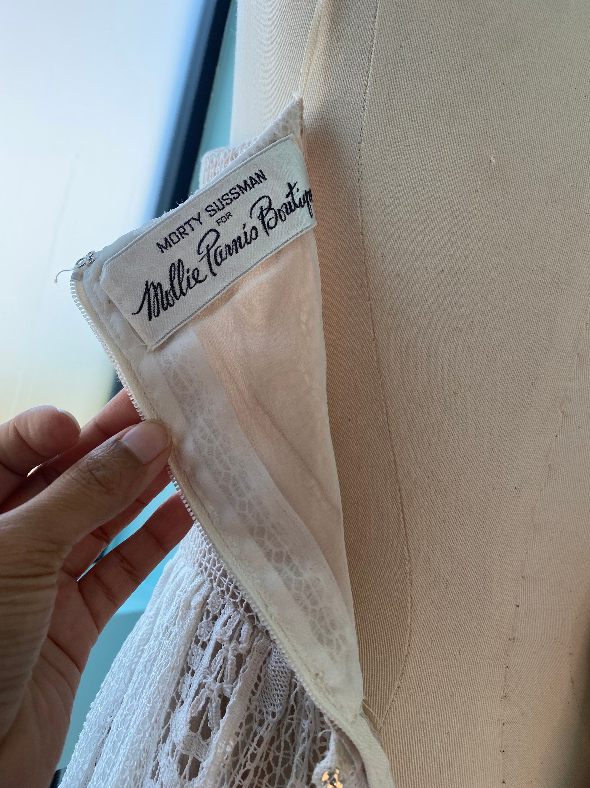 Mollie Parnis White Lace Strapless Maxi Dress