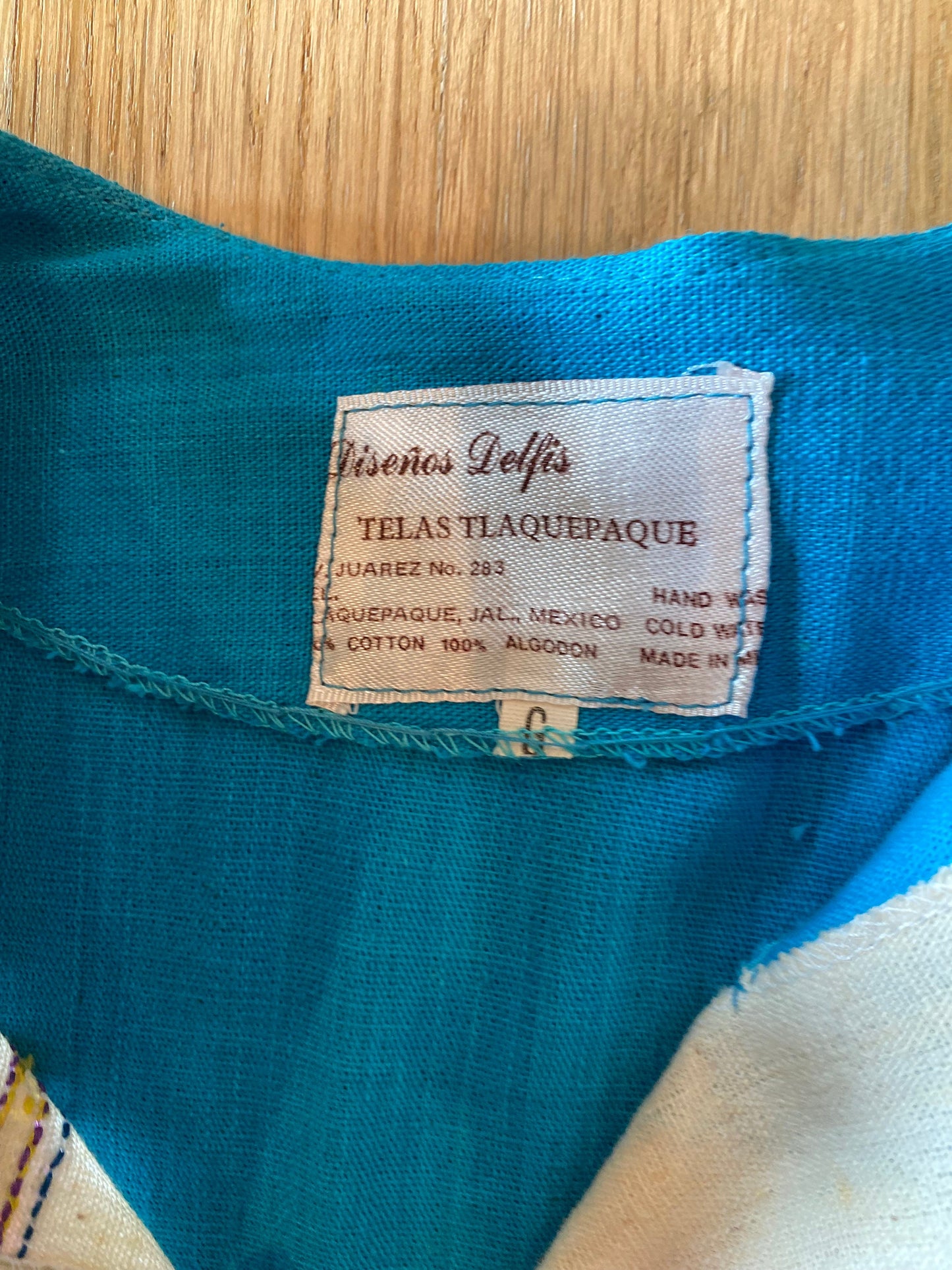 60s Diseno Delfis Mexican Embroidered Calf Length Kaftan