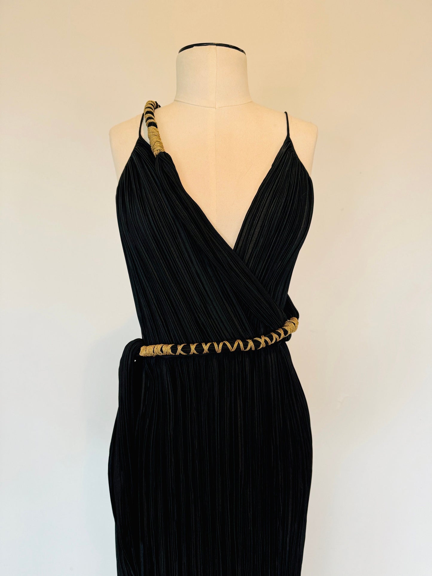 Mary McFadden Couture Black Marii Plisse Dress with Rope Belt Ensemble