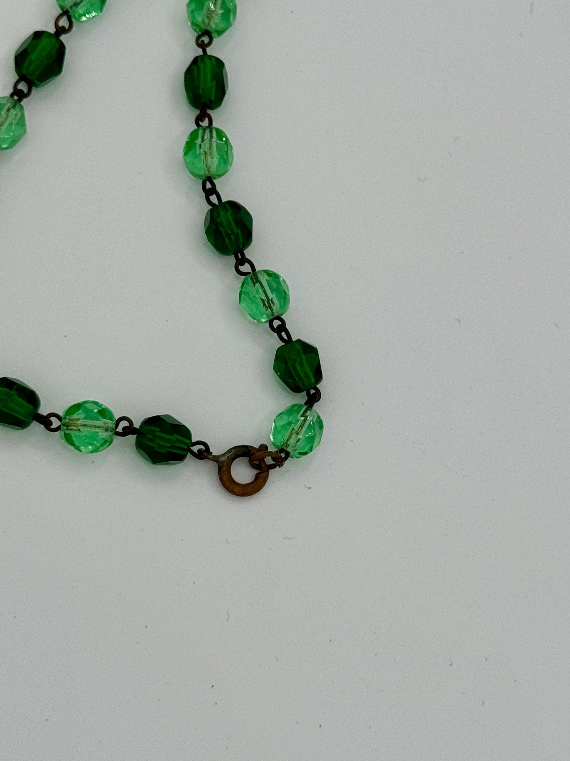 30s/40s Antique Green Faceted Crystal 55" Long Necklace