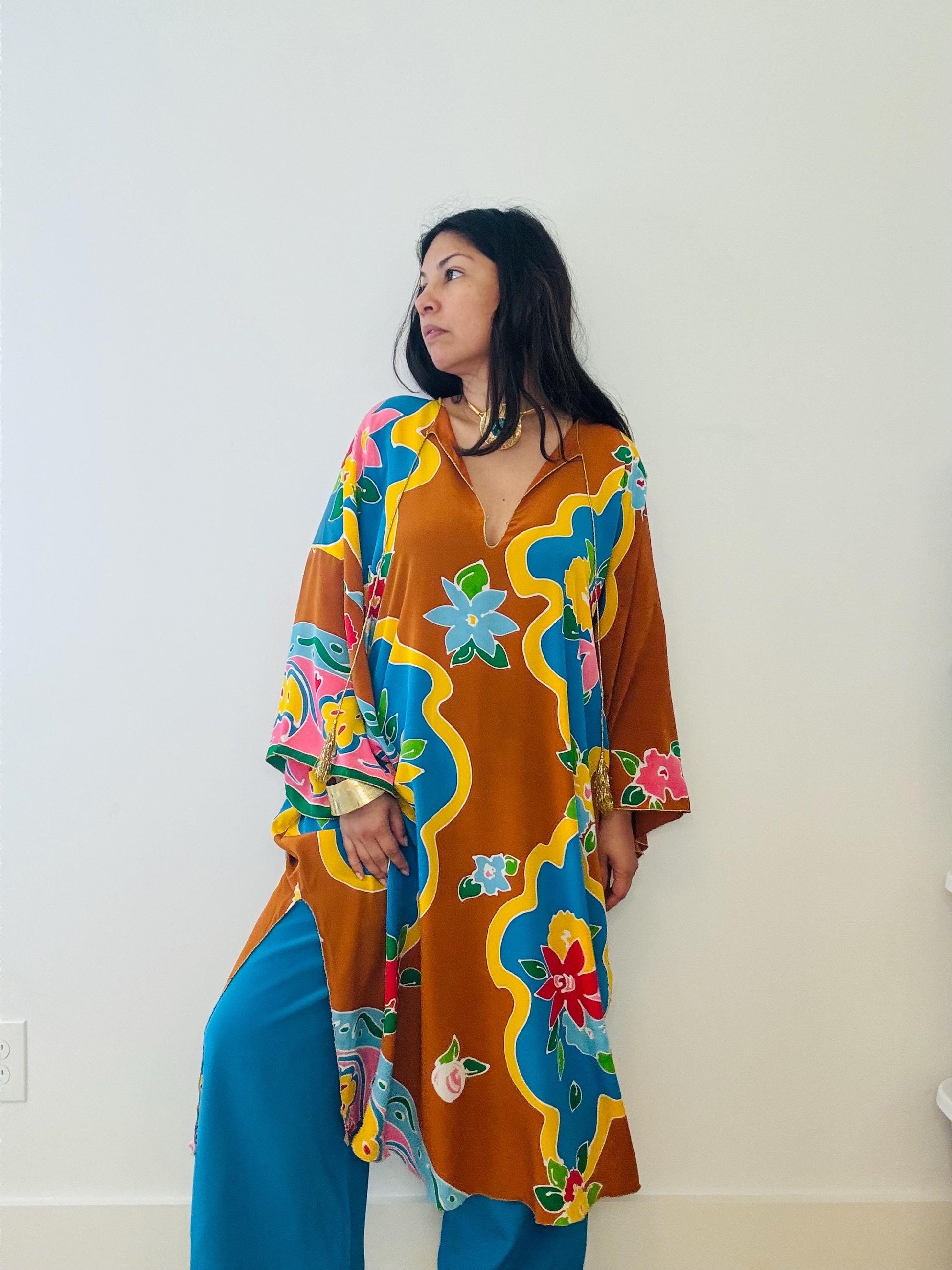 1981 Oscar de La Renta Silk Printed Caftan and Wide Pant Ensemble