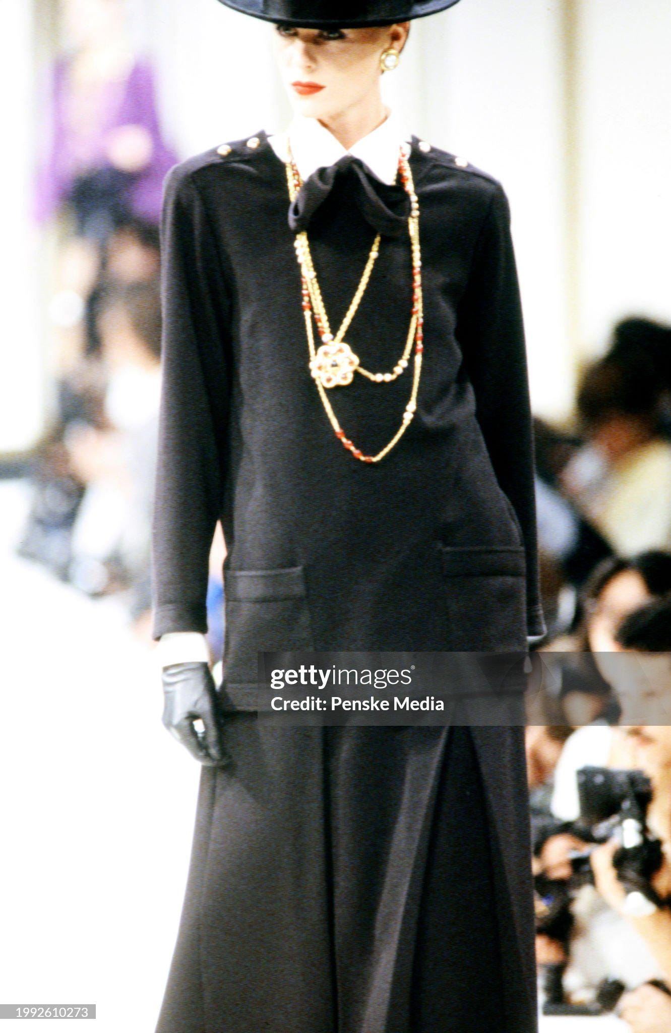 1984 CHANEL Runway logo Button Ivory Wool Skirt Ensemble