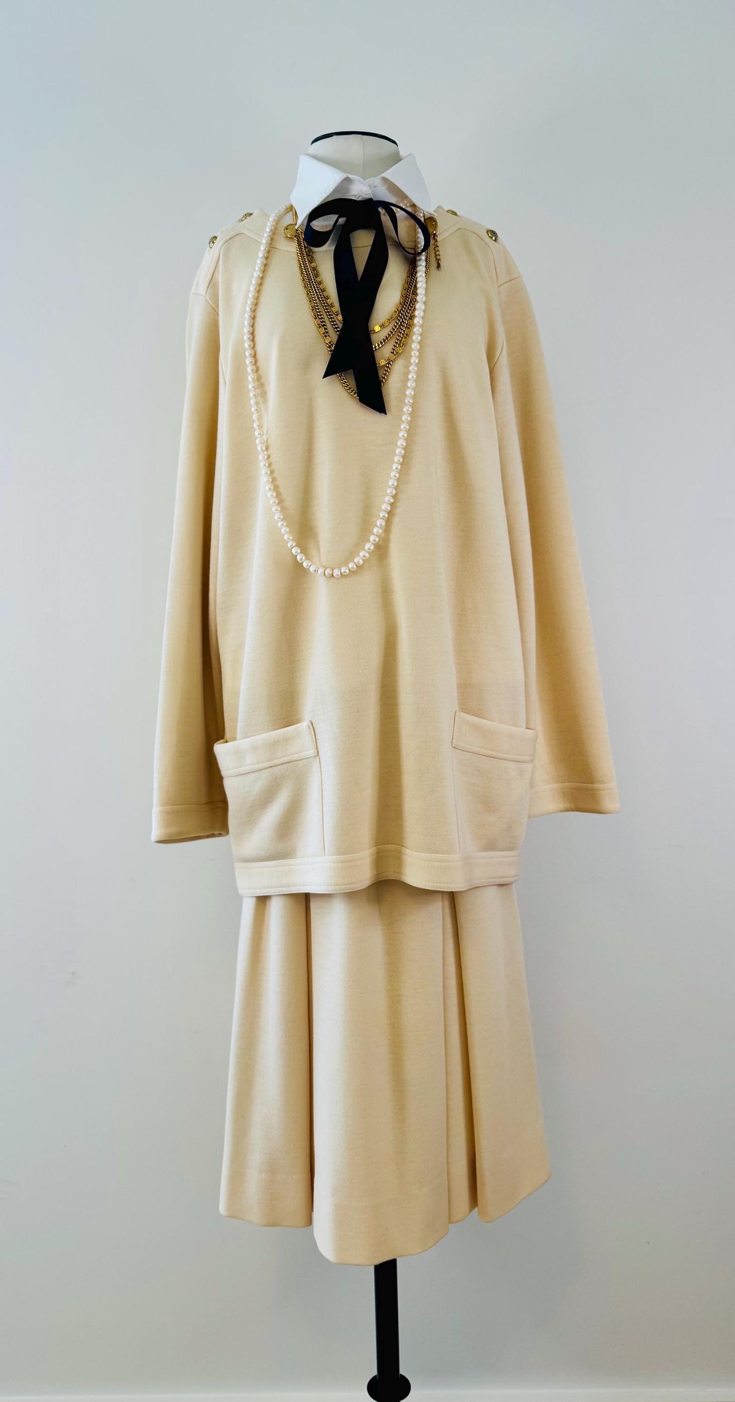 1984 CHANEL Runway logo Button Ivory Wool Skirt Ensemble